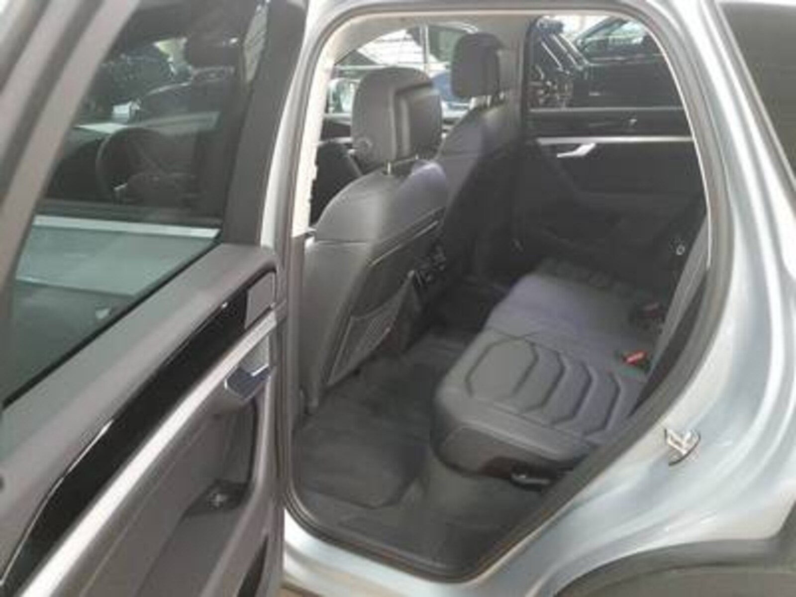 Volkswagen Touareg – Bild 5