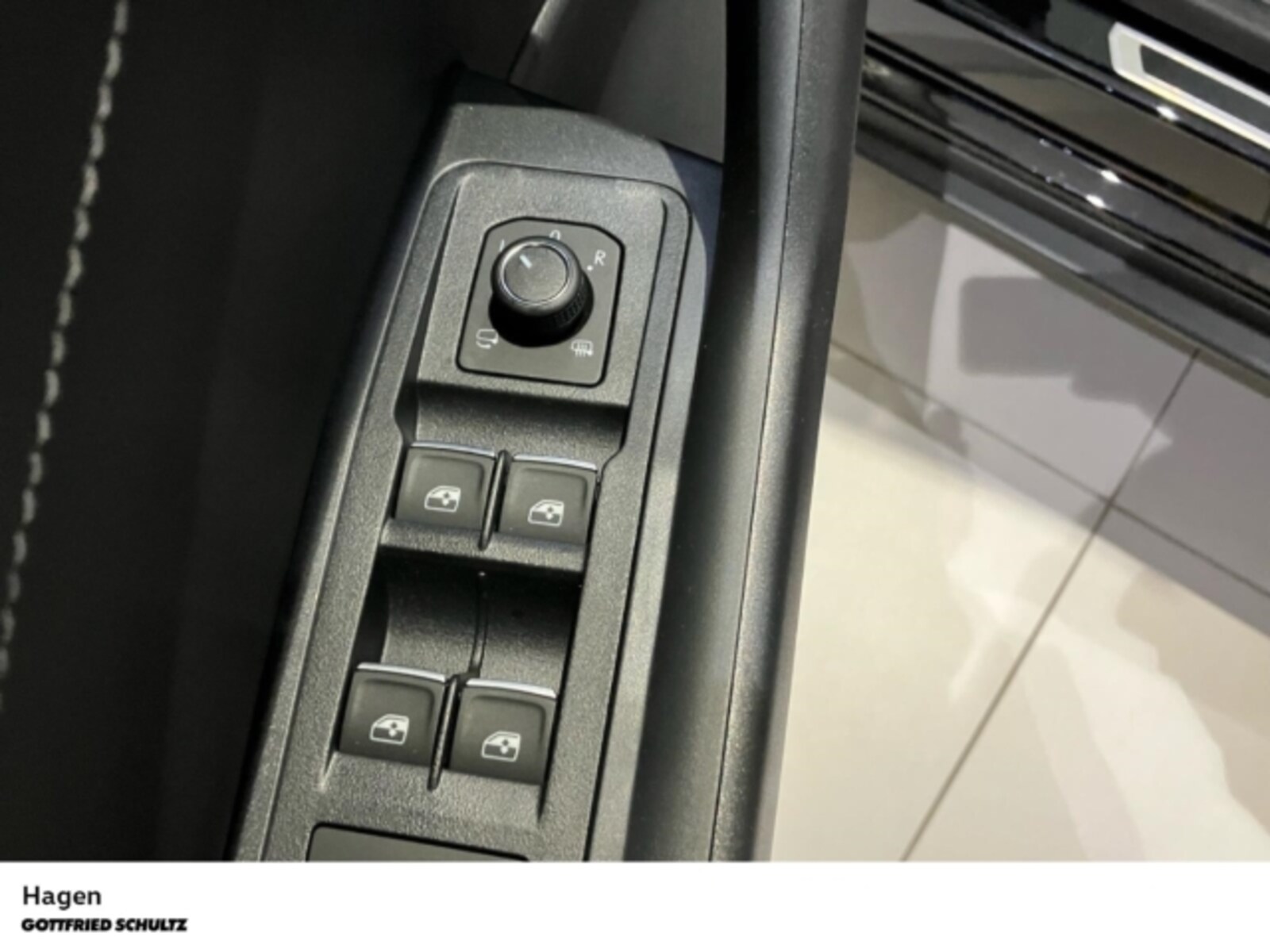 Volkswagen T-Roc Cabriolet – Bild 9