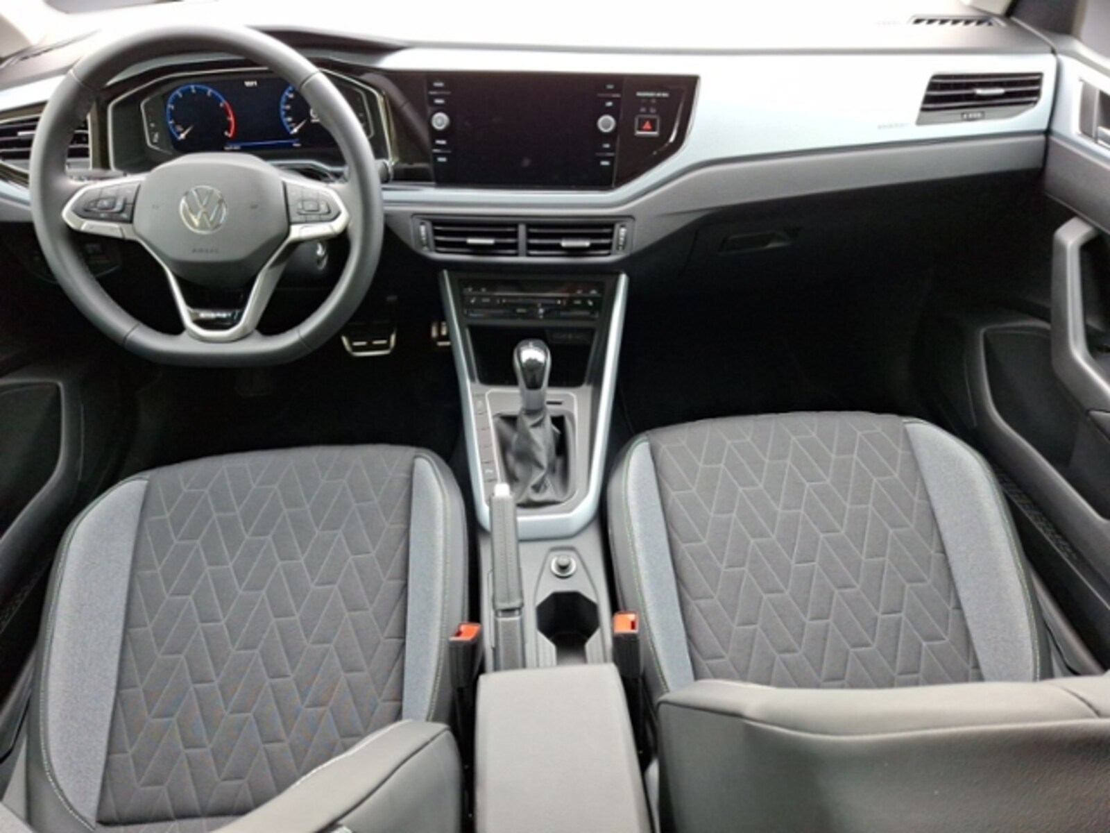 Volkswagen Polo – Bild 11