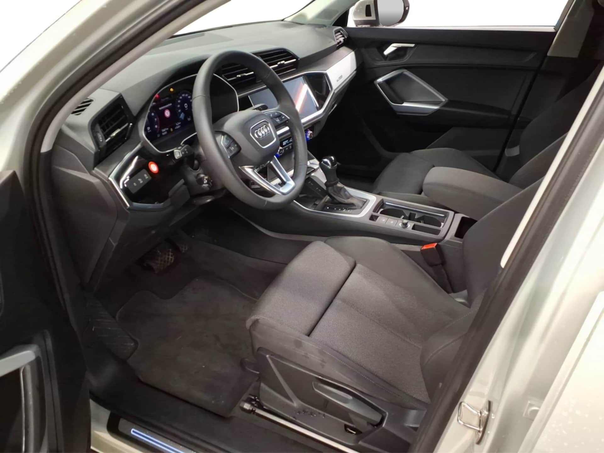 Audi Q3 Sportback S line