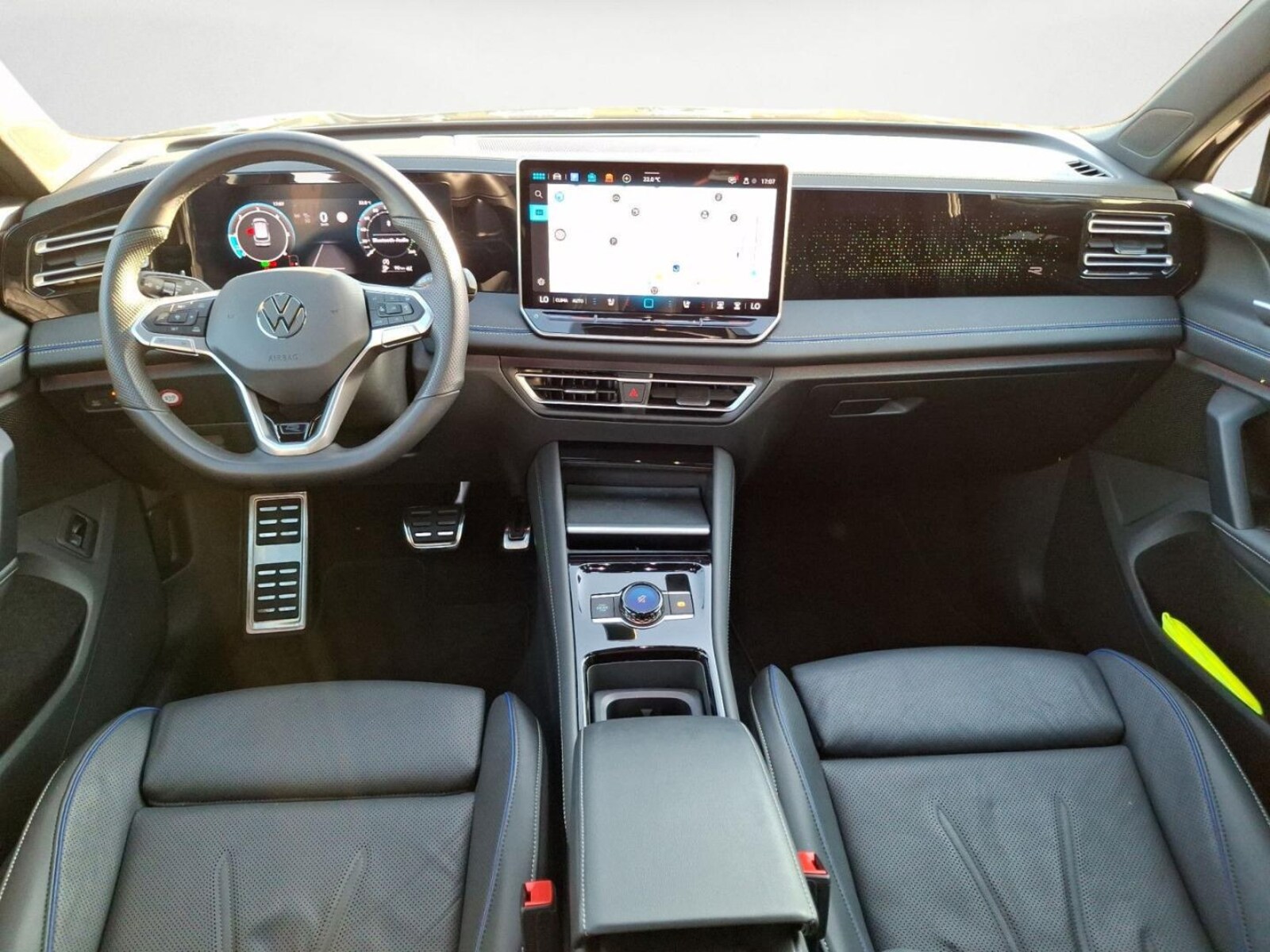Volkswagen Tiguan – Bild 12