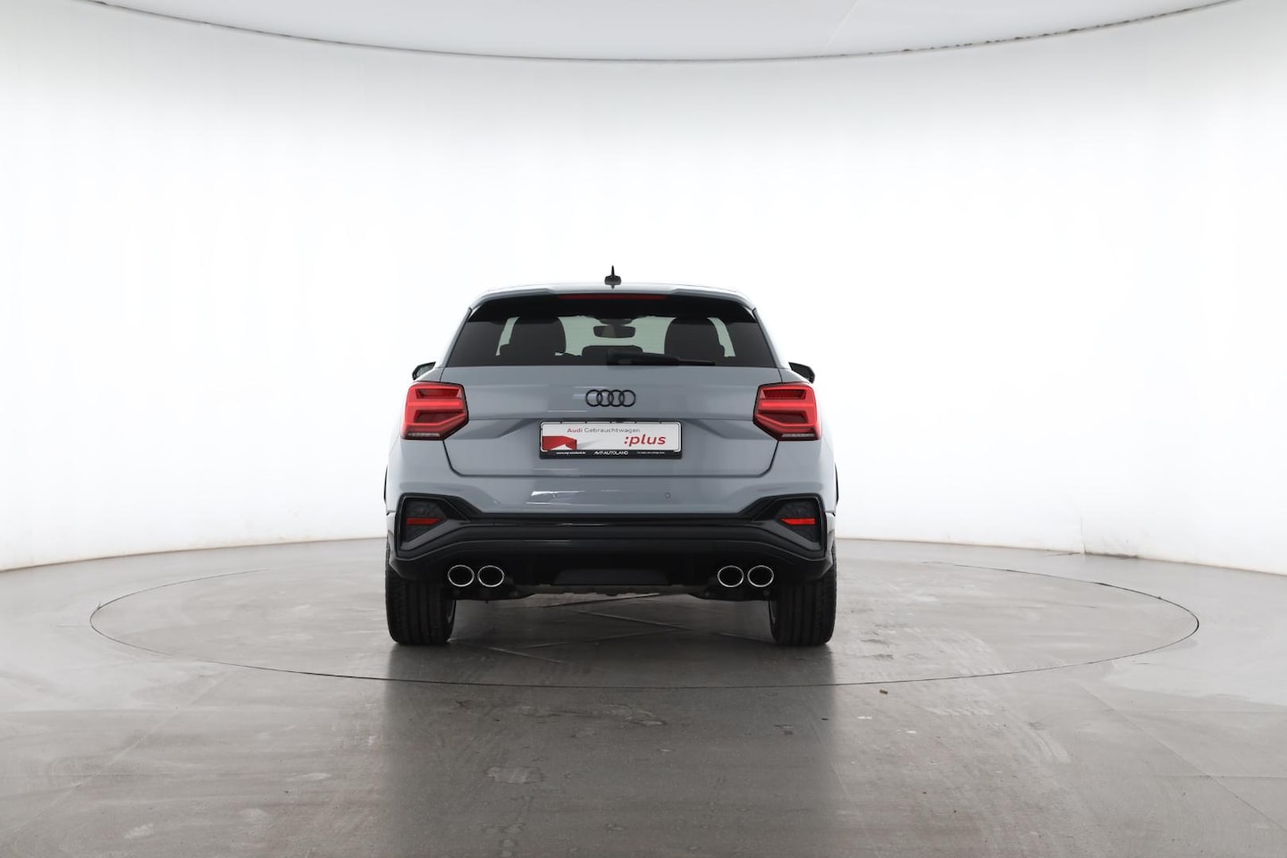 Bild über Audi SQ2 TFSI quattro S tronic - für weitere Informationen kontaktieren Sie den Audi Partner