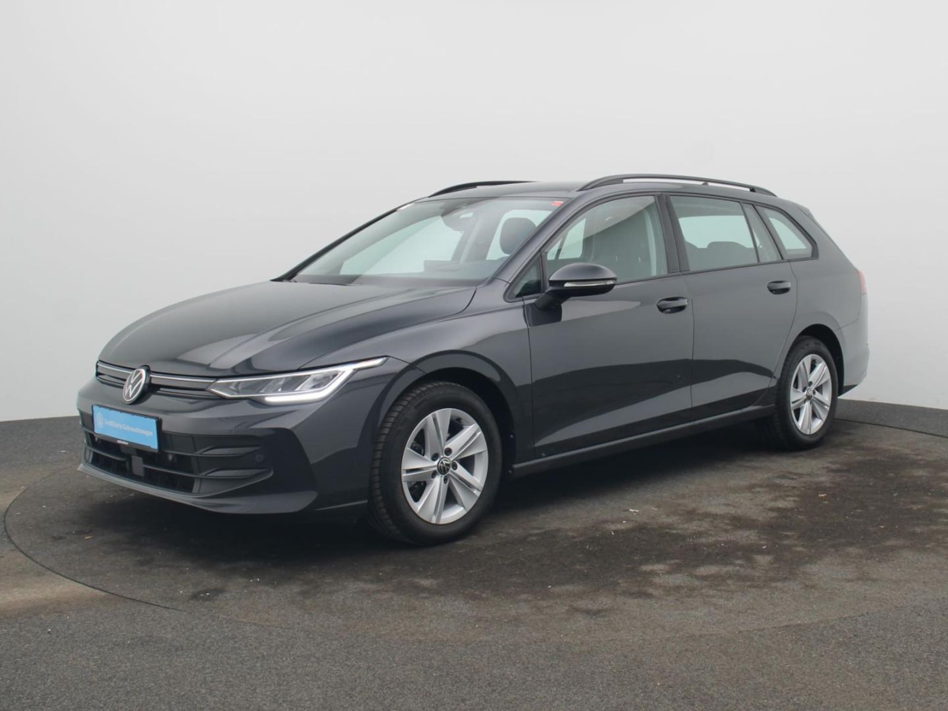 Volkswagen Golf Variant Life
