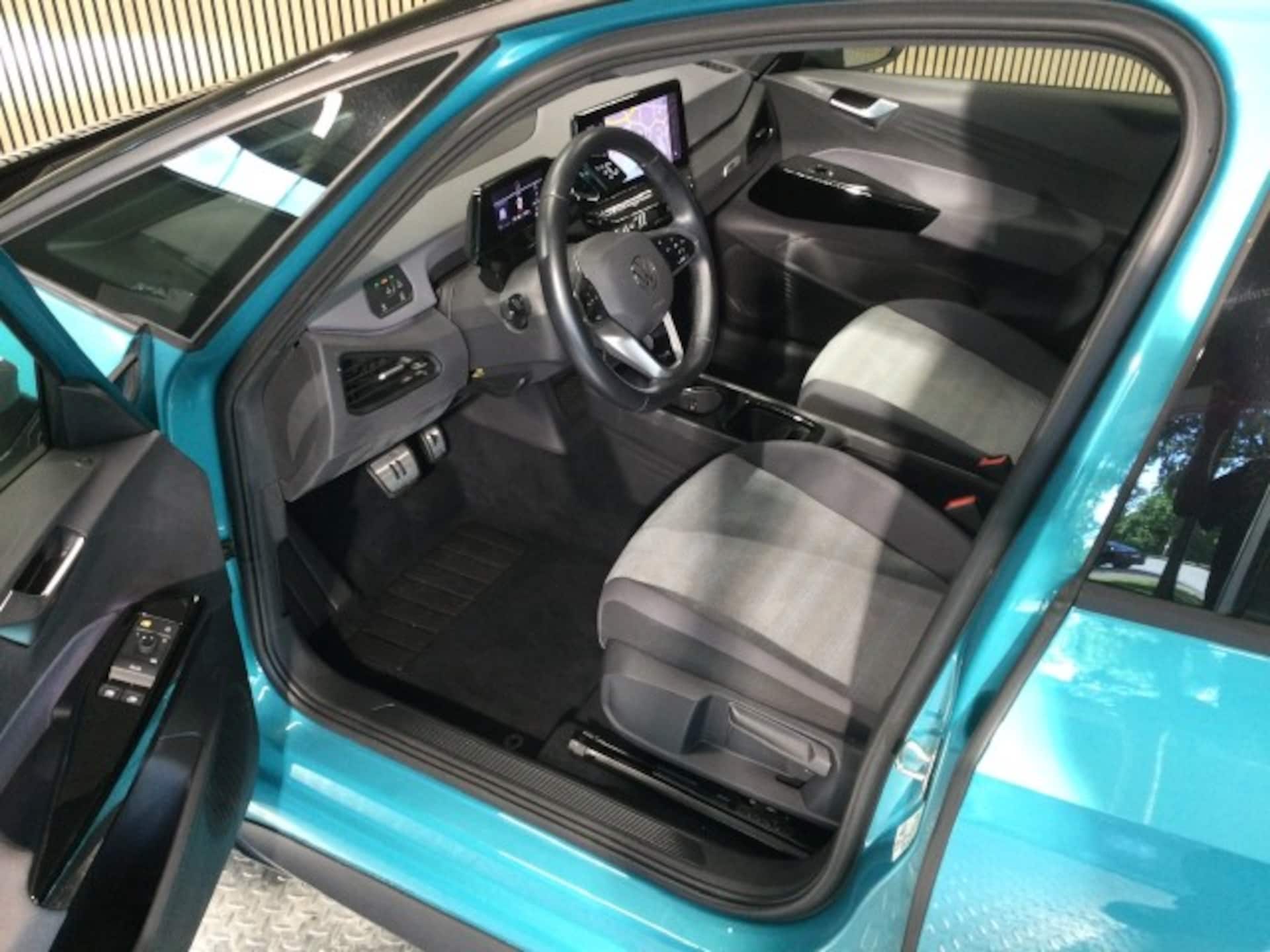 Volkswagen ID.3 1st