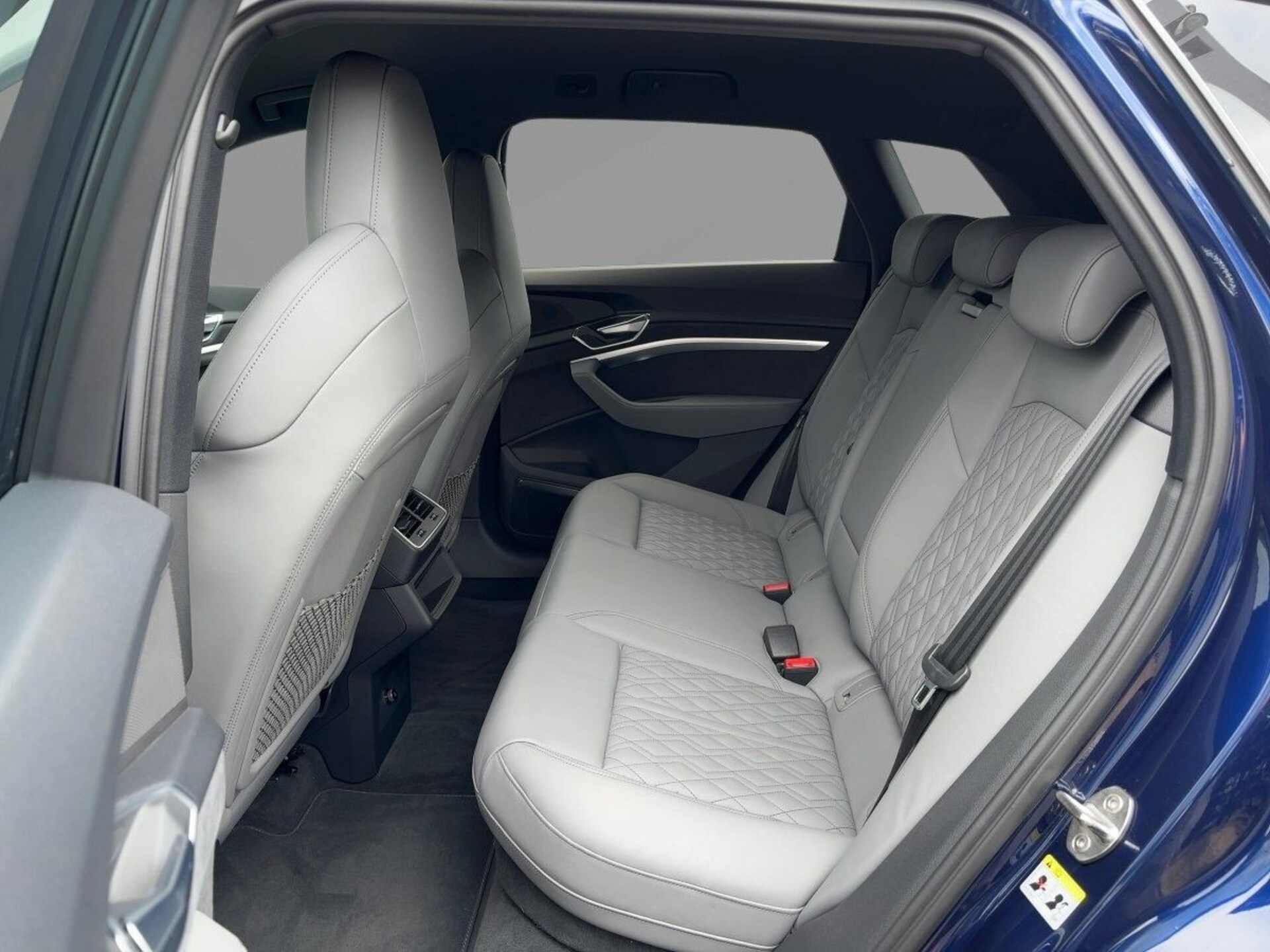 Audi e-tron S