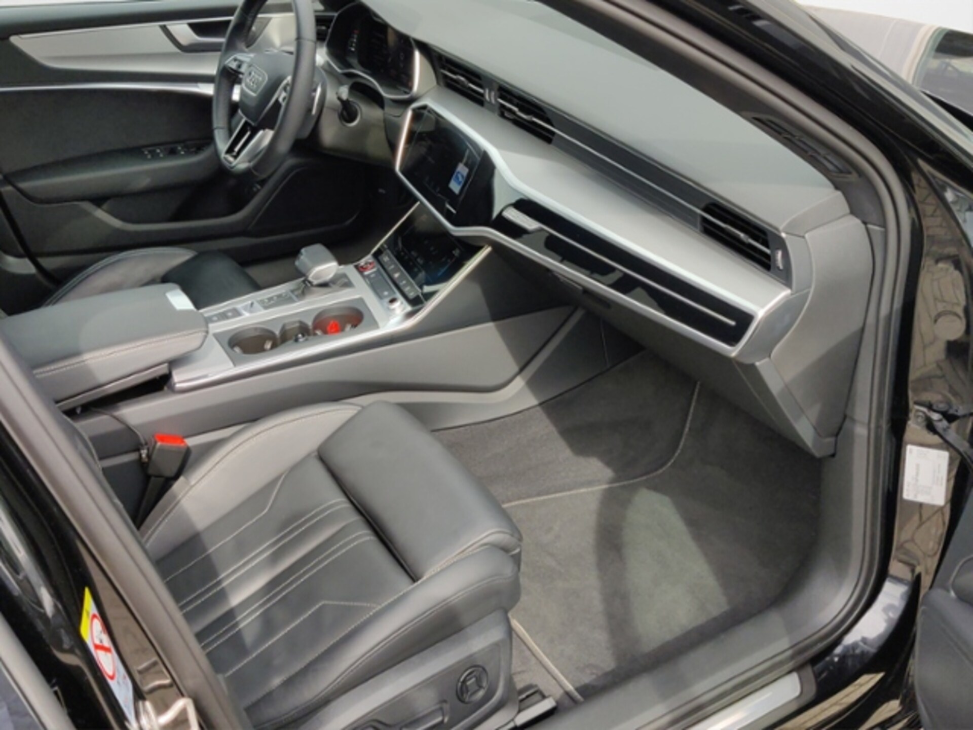 Audi S6 Avant