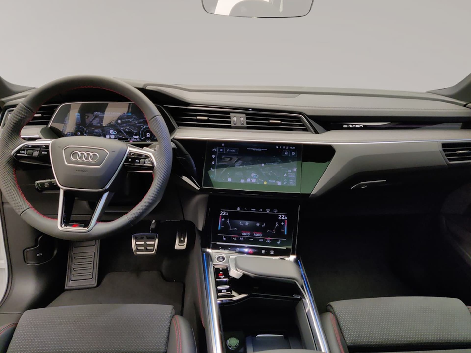 Audi Q8 e-tron S line