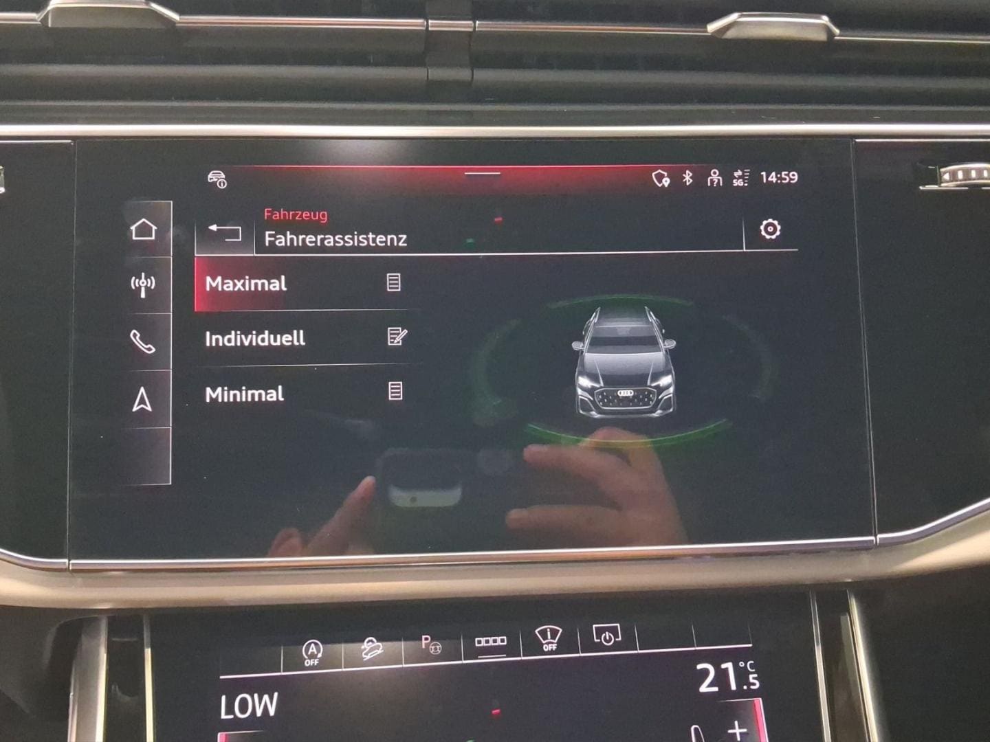 Bild über Audi Q8 SUV S line business TFSI quattro 250 kW tiptronic - für weitere Informationen kontaktieren Sie den Audi Partner