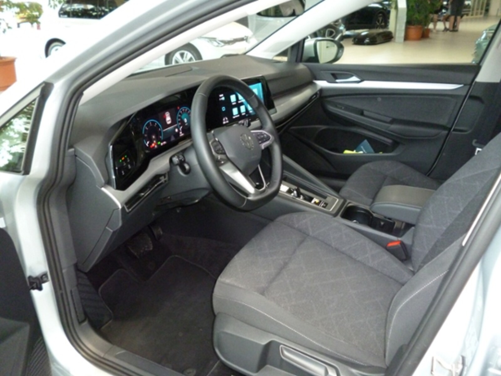 Volkswagen Golf – Bild 6