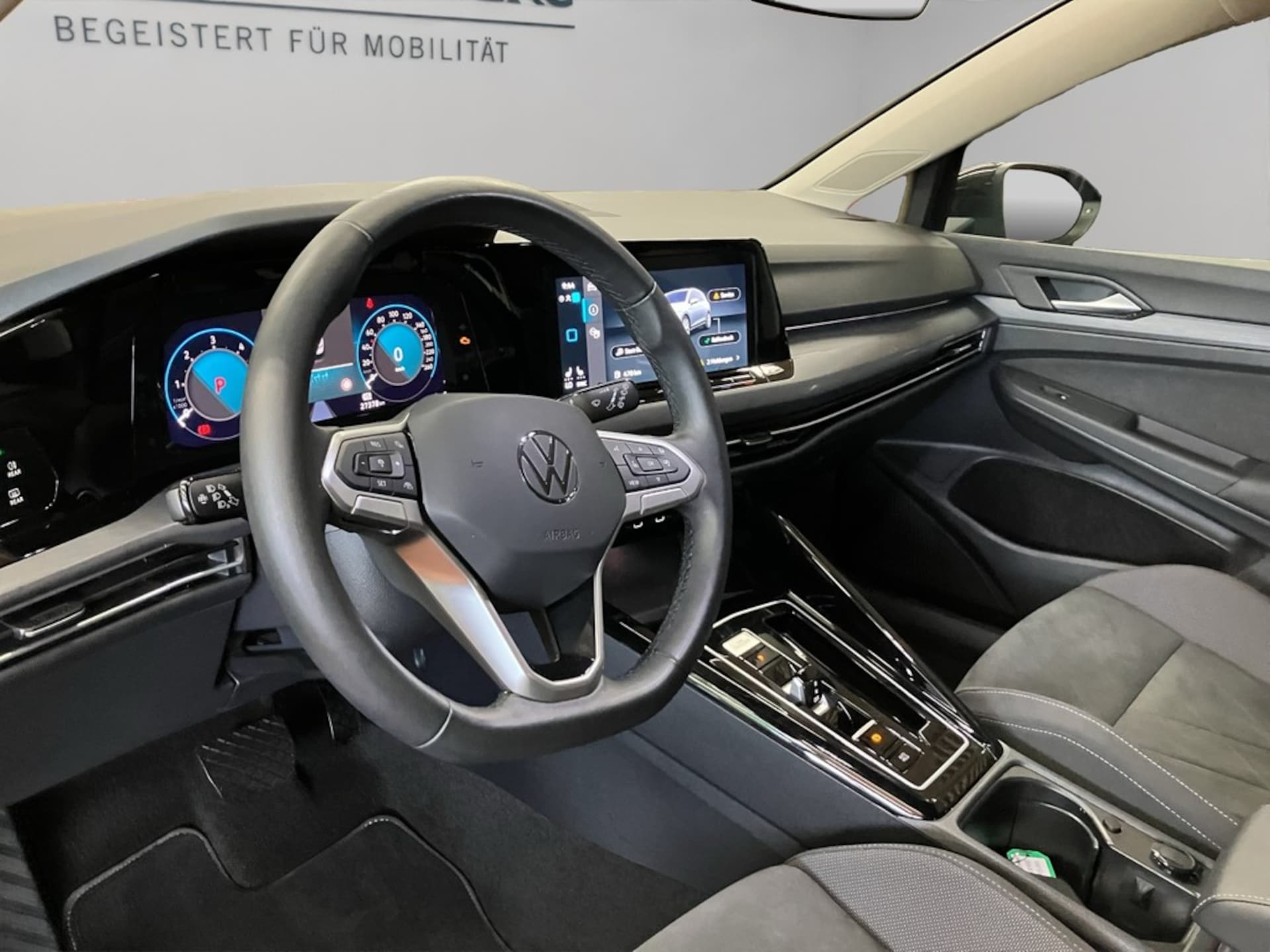 Volkswagen Golf Style