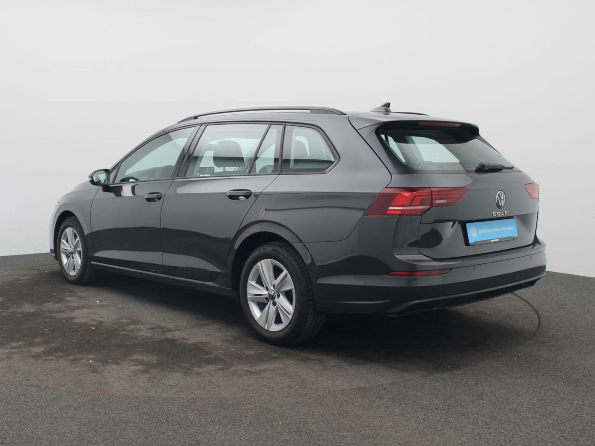 Volkswagen Golf Variant Life