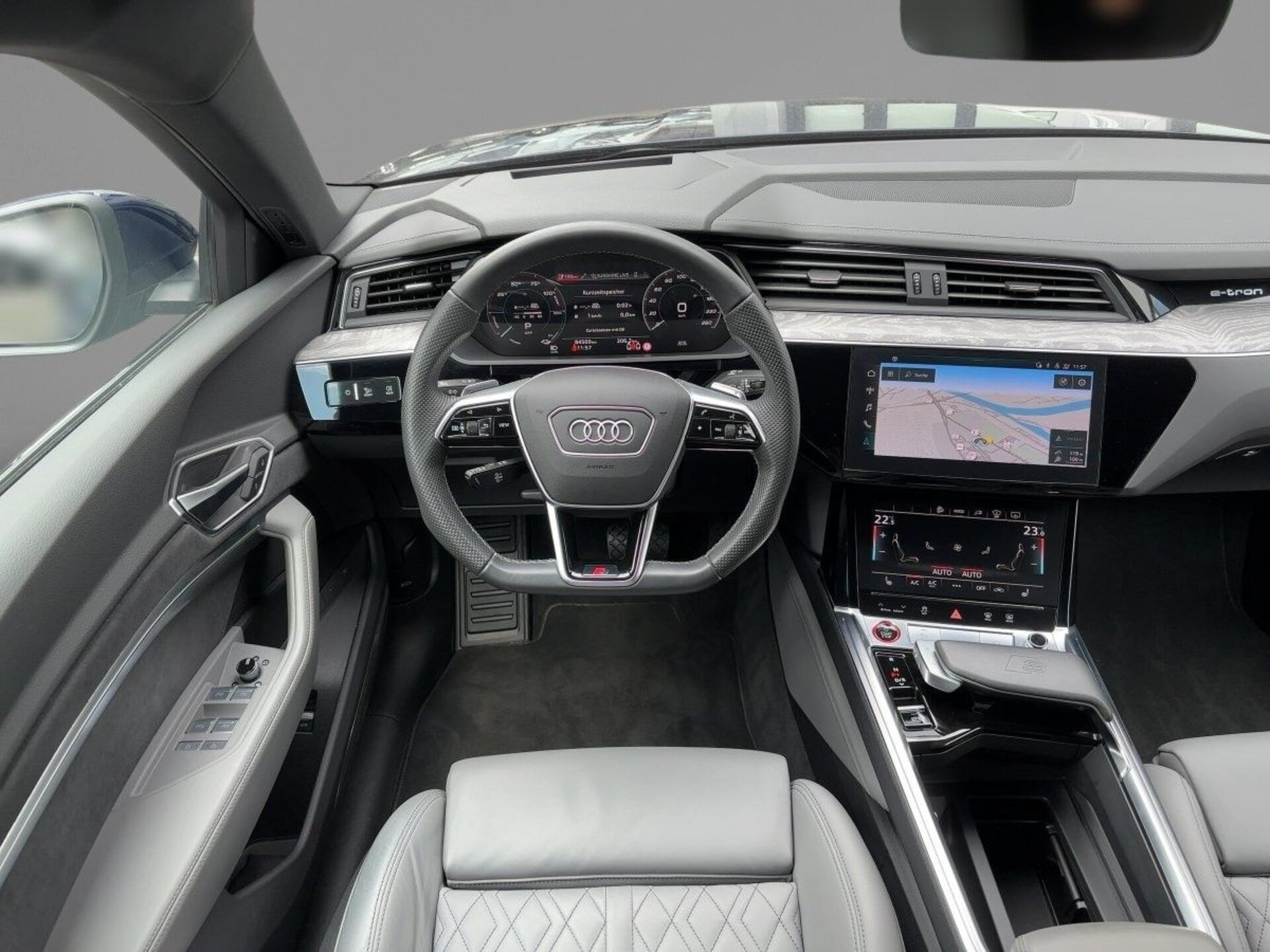 Audi e-tron S