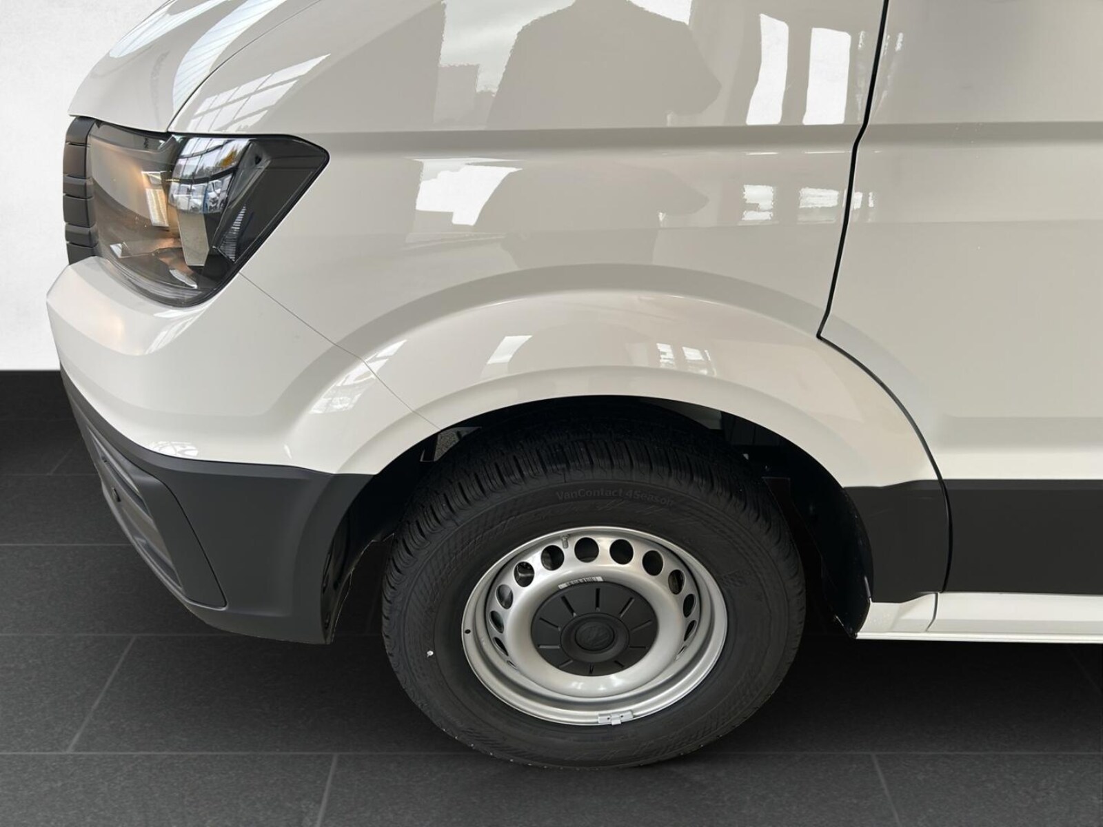 Volkswagen Crafter Kasten mittlerer Radstand – Bild 17