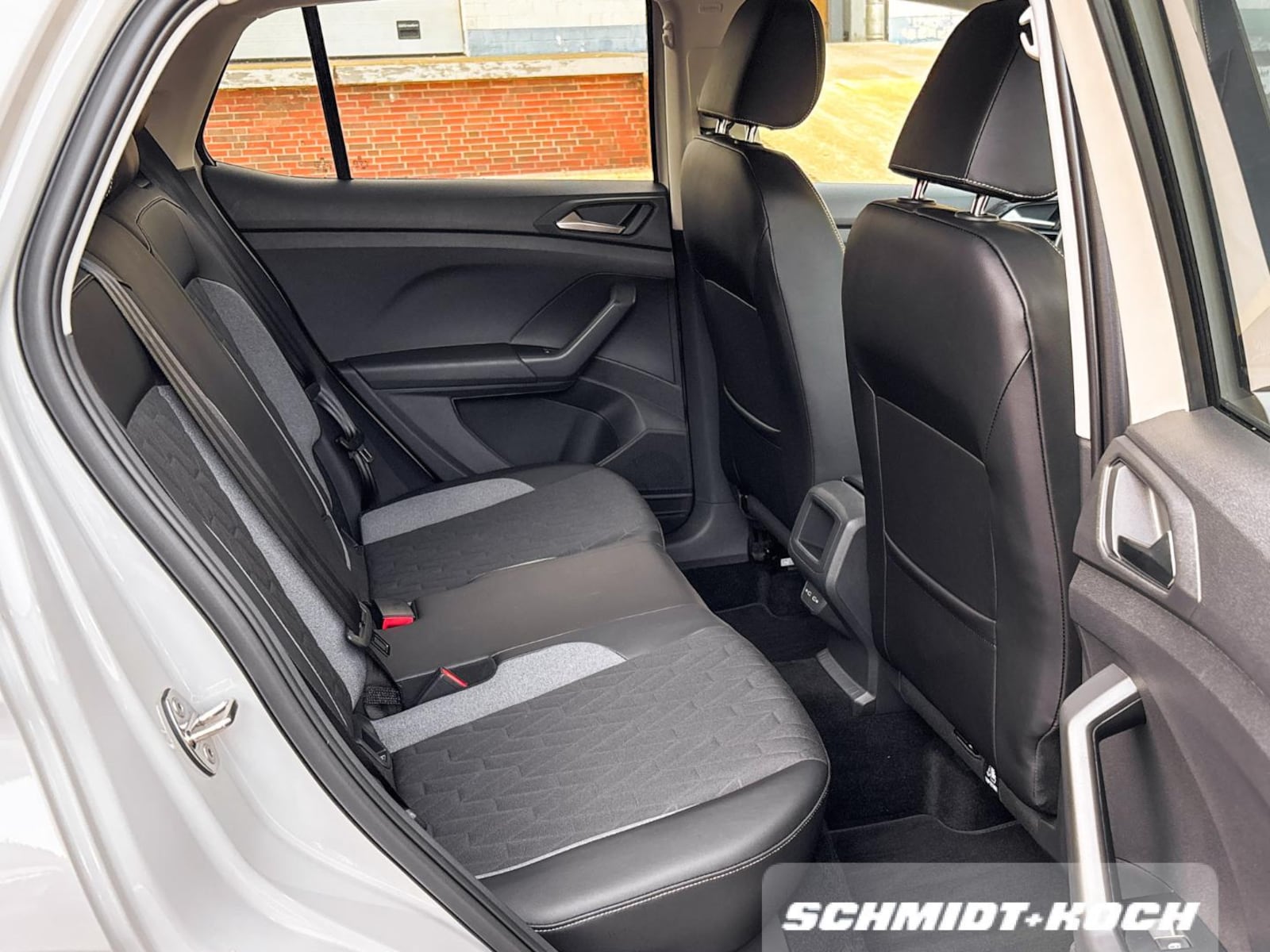 Volkswagen T-Cross – Bild 9