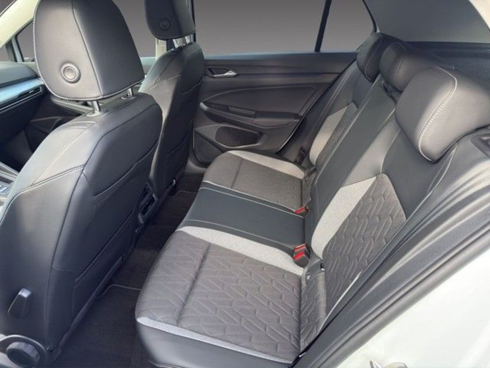 Volkswagen Golf – Bild 9