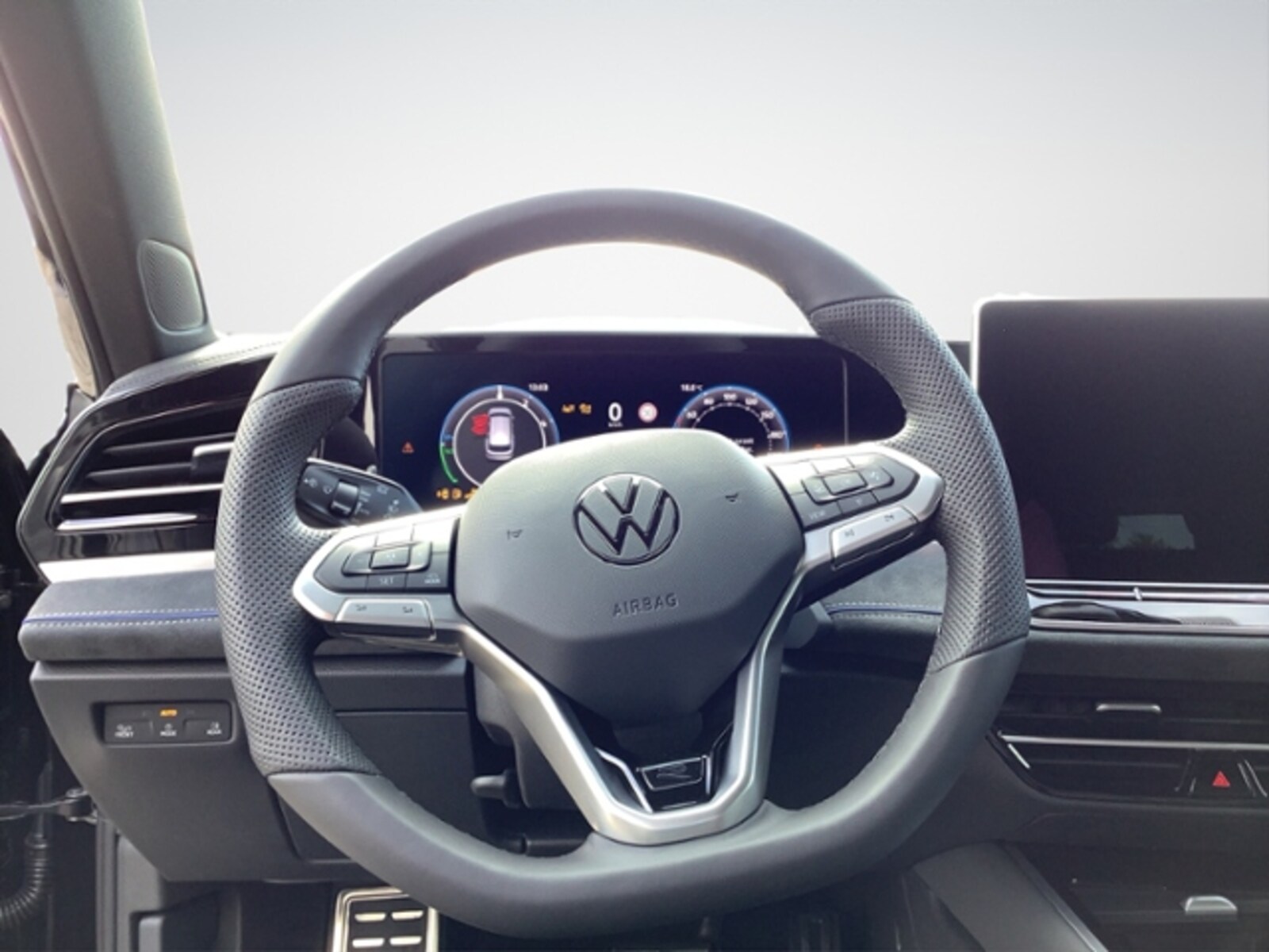Volkswagen Passat – Bild 13