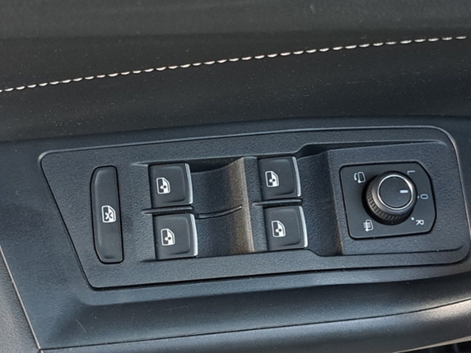 Volkswagen T-Roc – Bild 16