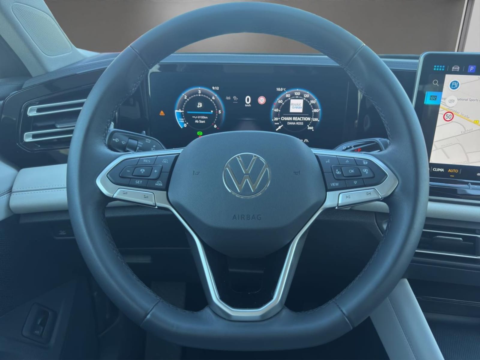 Volkswagen Tiguan – Bild 12