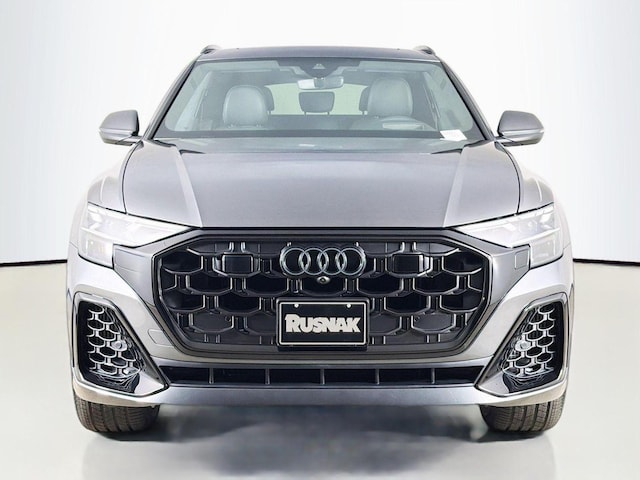 2026 Audi Q8