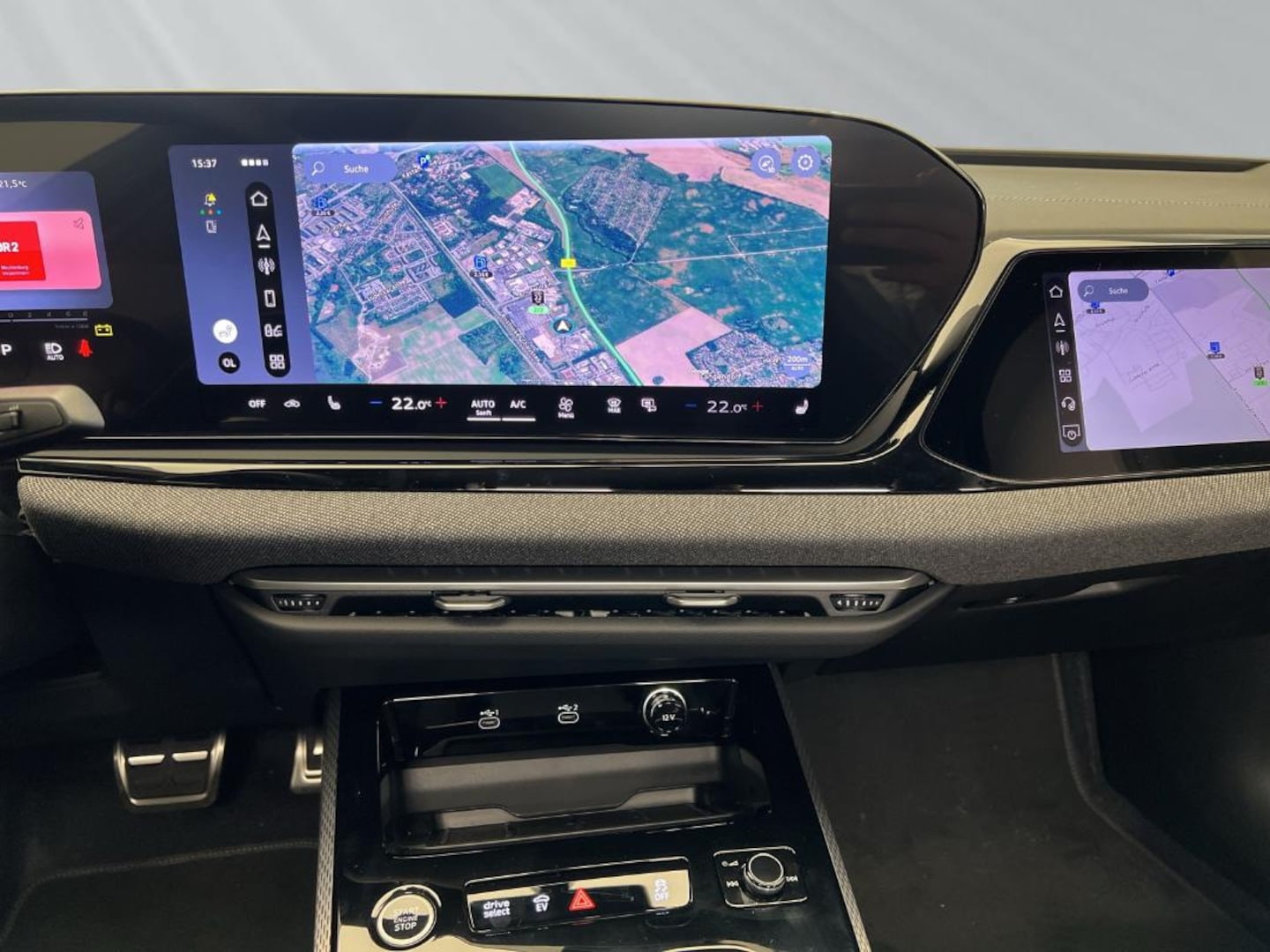 Bild über Audi A5 Limousine e-hybrid e-hybrid quattro 220 kW S tronic - für weitere Informationen kontaktieren Sie den Audi Partner