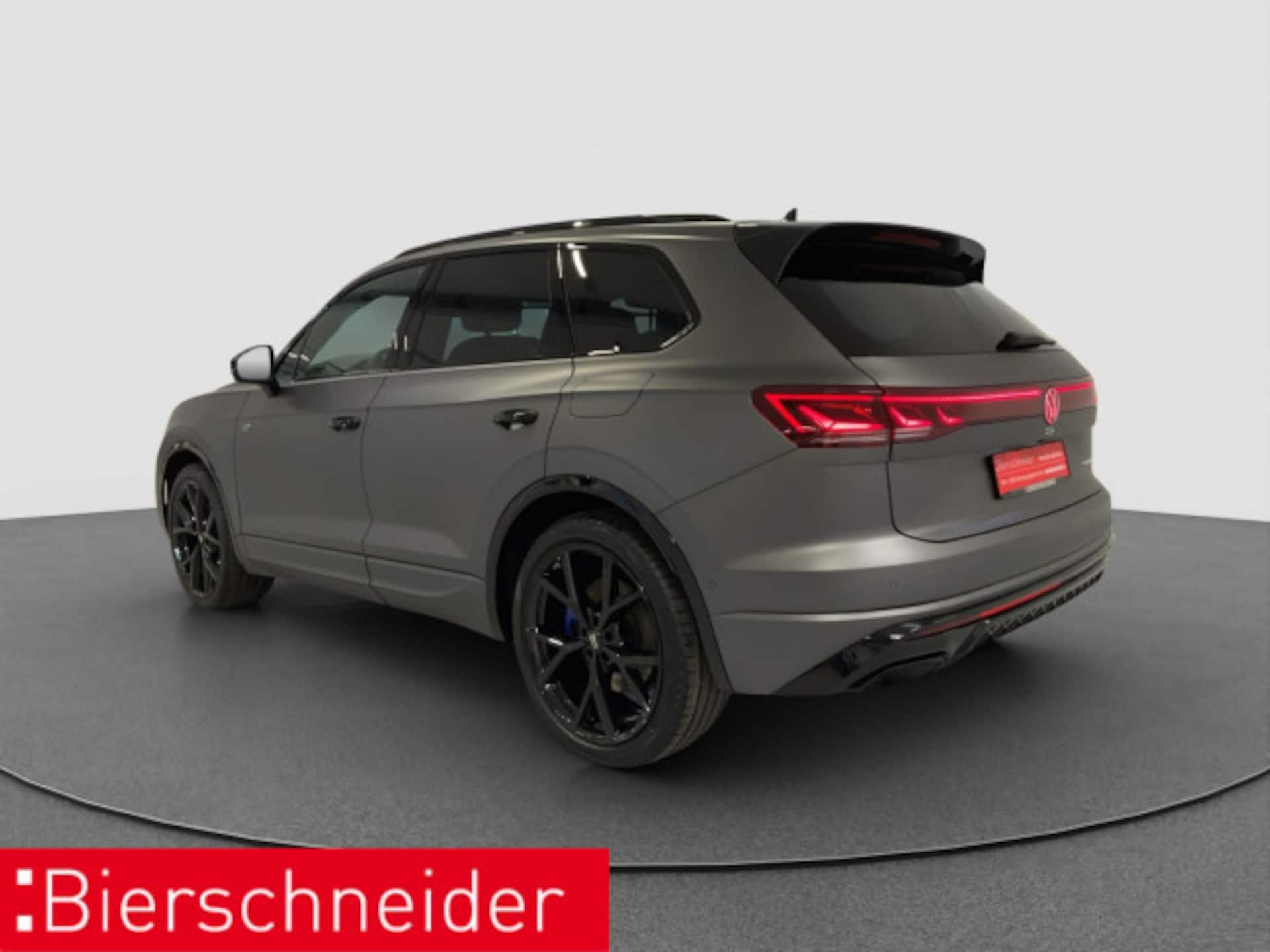 Volkswagen Touareg R