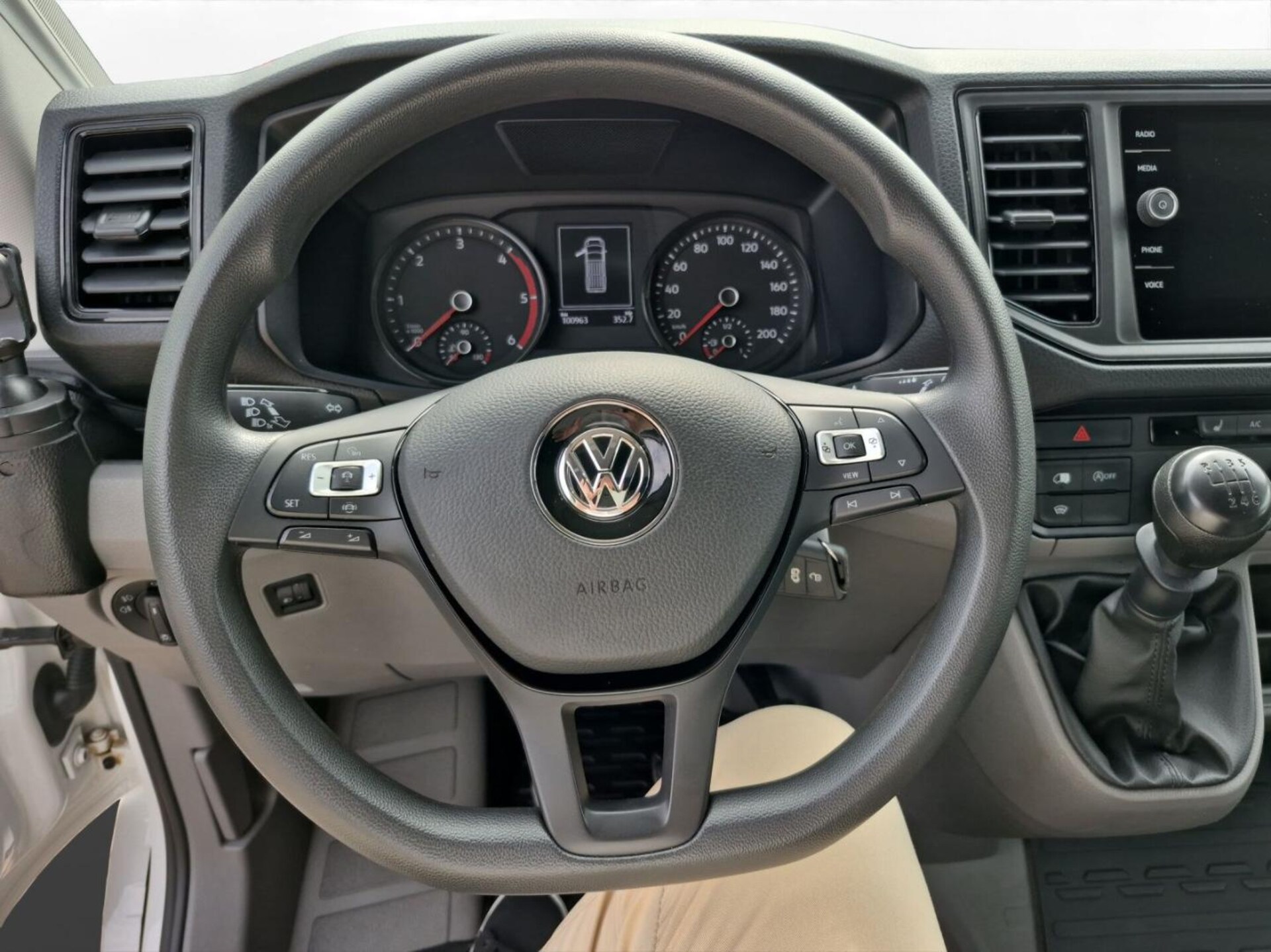 Volkswagen Crafter Kasten mittlerer Radstand