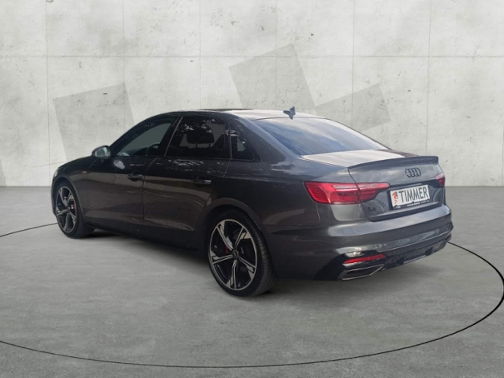 Audi A4 Limousine S line