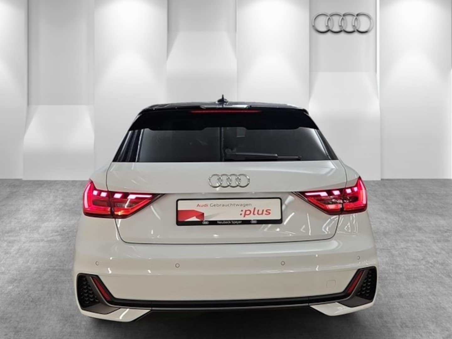 Bild über Audi A1 Sportback S line 25 TFSI S tronic - für weitere Informationen kontaktieren Sie den Audi Partner
