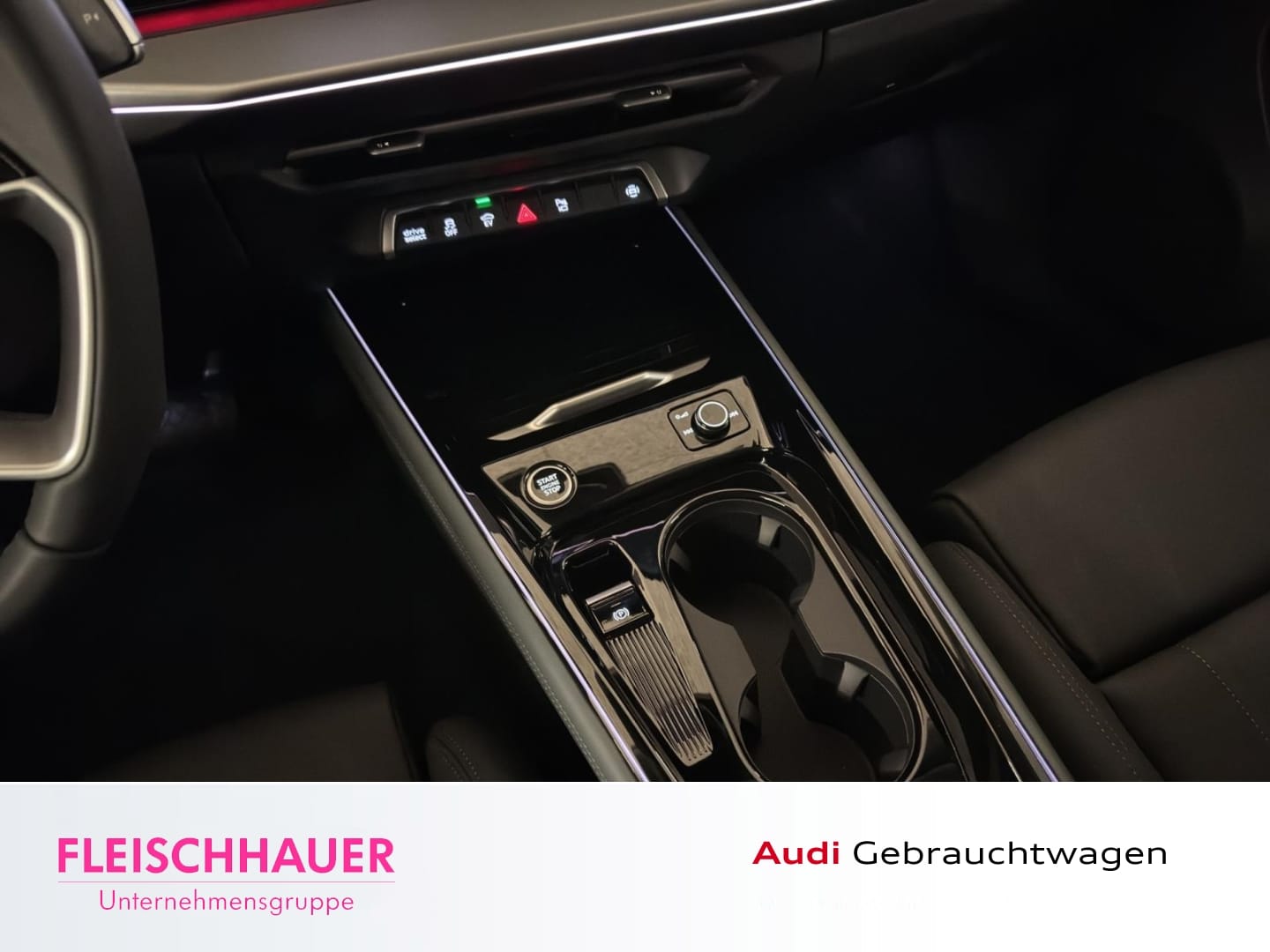 Bild über Audi Q3 SUV e-hybrid e-hybrid 200 kW S tronic - für weitere Informationen kontaktieren Sie den Audi Partner