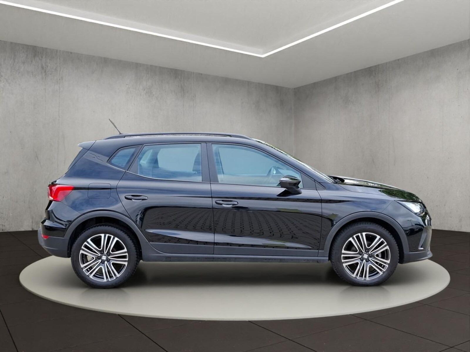 SEAT Arona – Bild 6