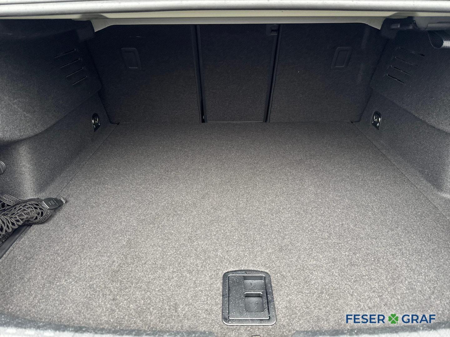Image about Audi RS 3 Limousine TFSI quattro S tronic