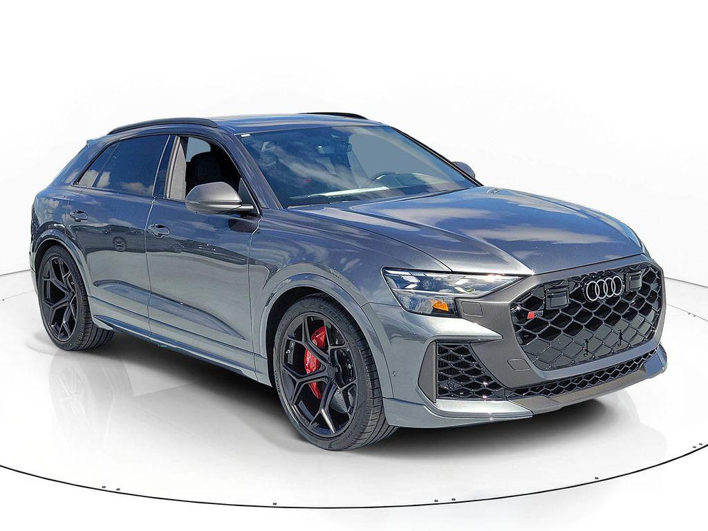 2026 Audi RS Q8 -'s photo