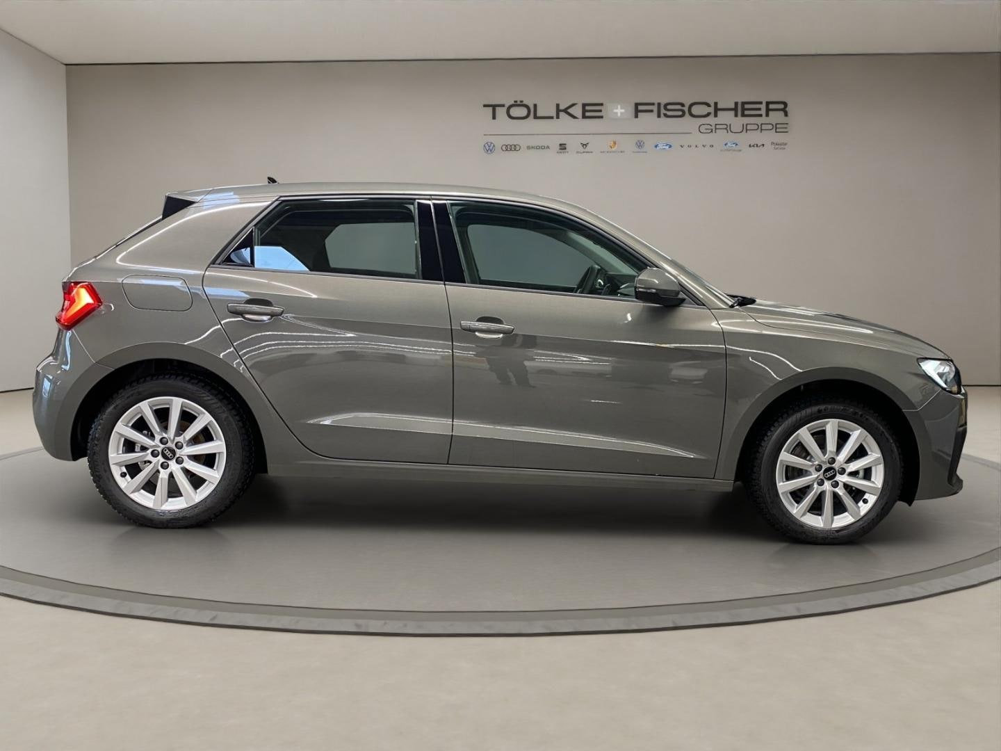 Bild über Audi A1 Sportback 30 TFSI S tronic - für weitere Informationen kontaktieren Sie den Audi Partner