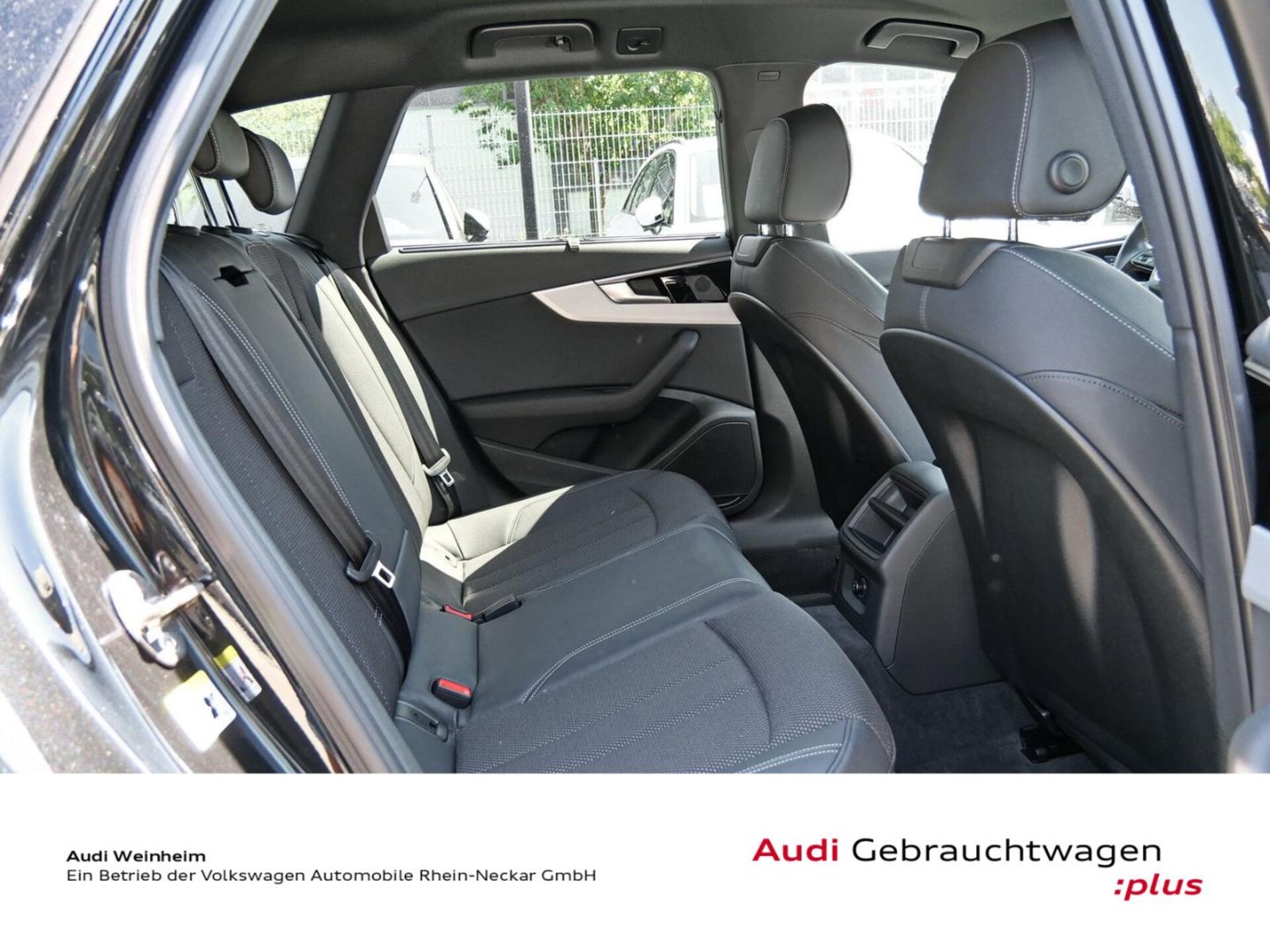 Audi A4 Avant S line