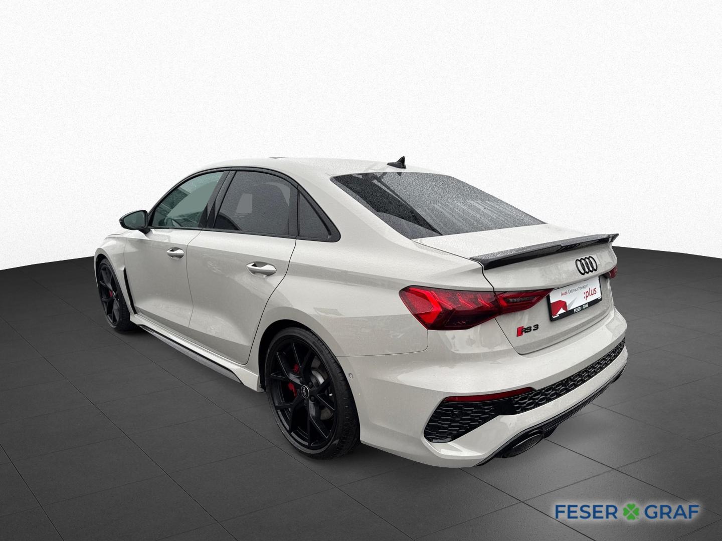 Image about Audi RS 3 Limousine TFSI quattro S tronic