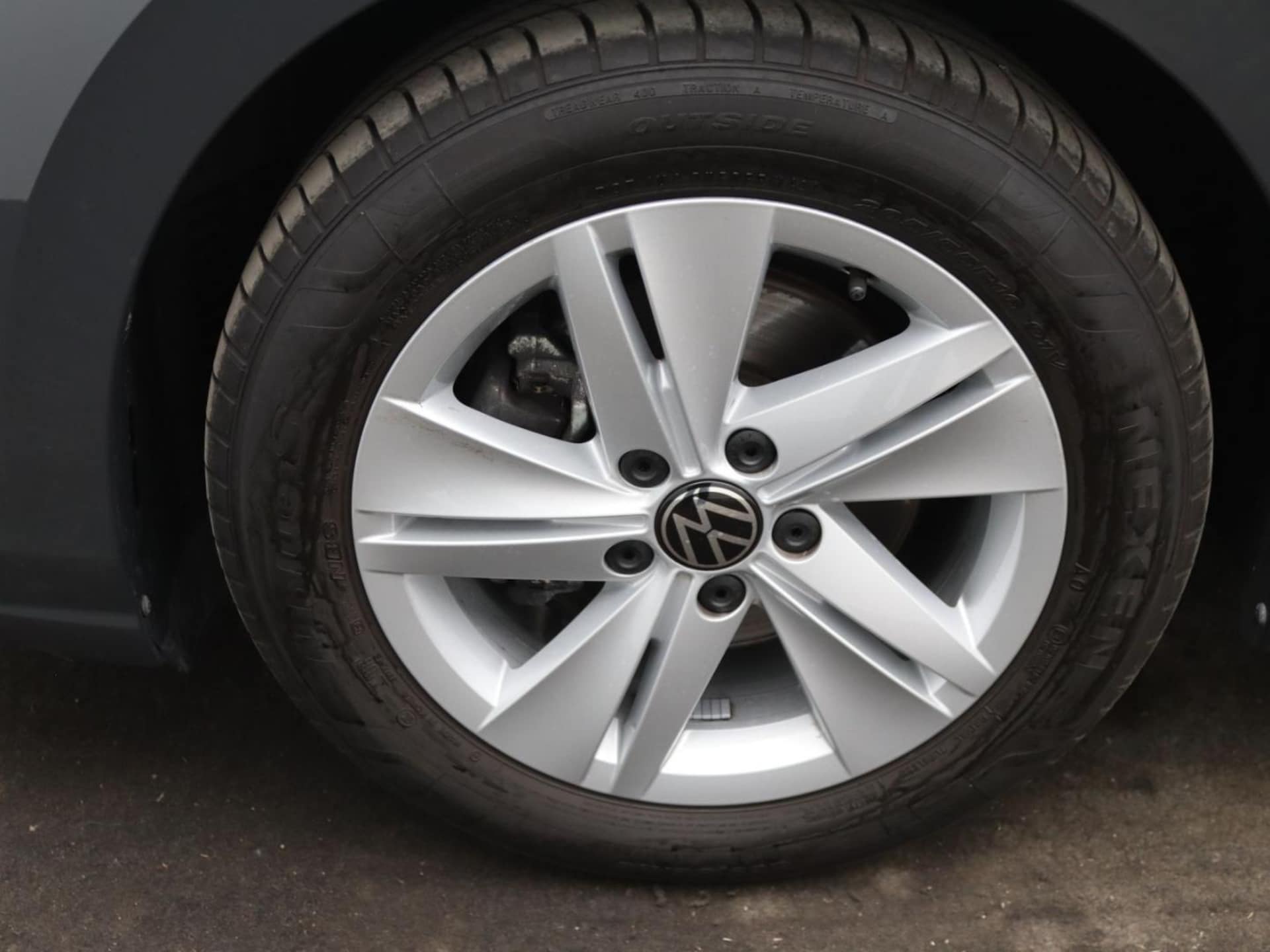 Volkswagen Golf Variant Life