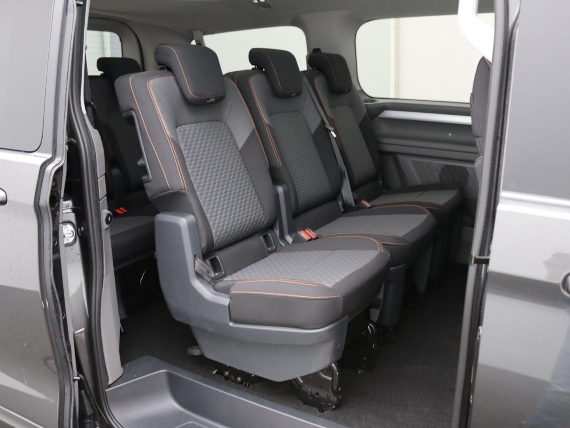Volkswagen e-Caravelle Life
