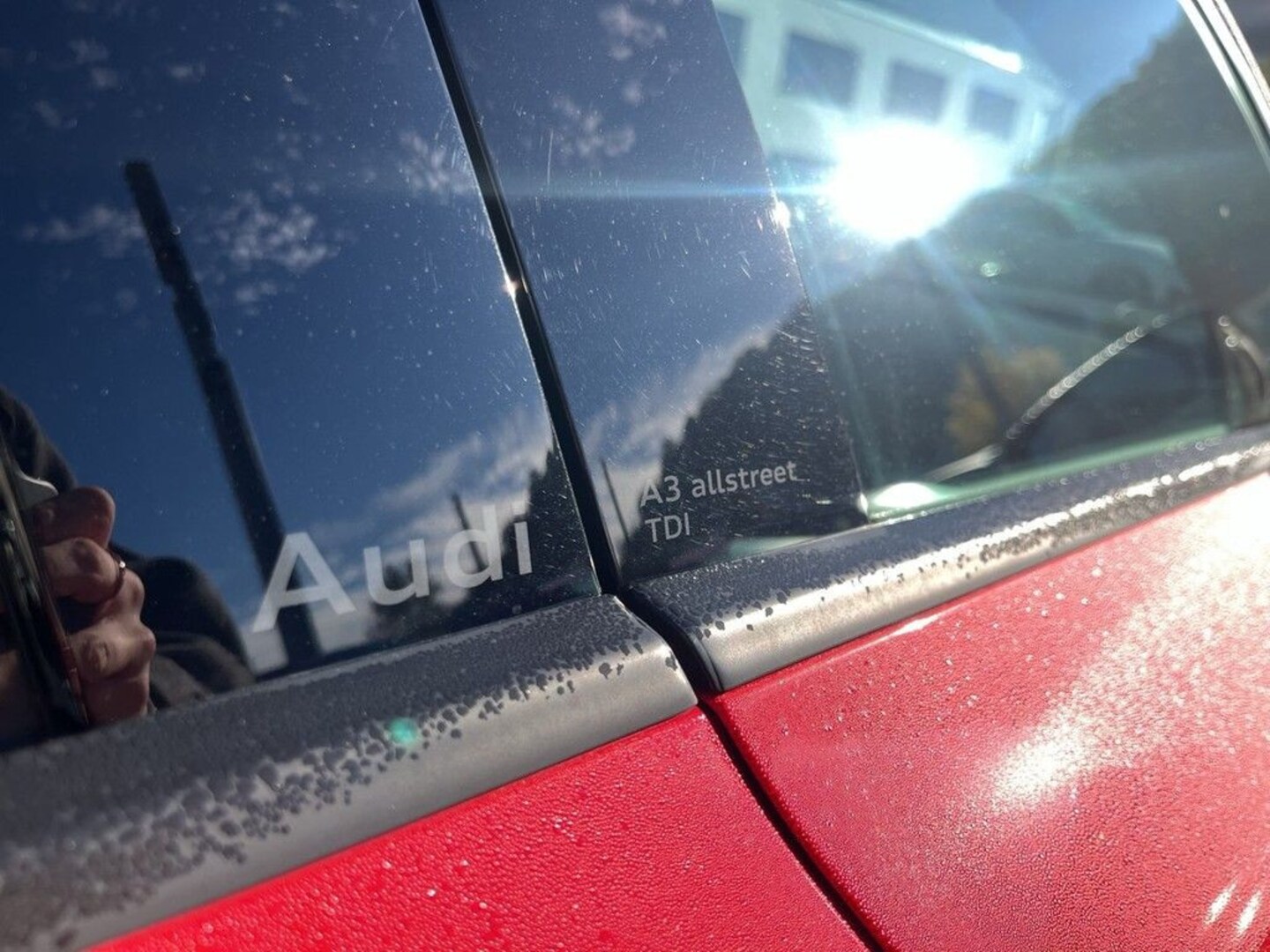 Bild über Audi A3 allstreet 35 TDI S tronic - für weitere Informationen kontaktieren Sie den Audi Partner