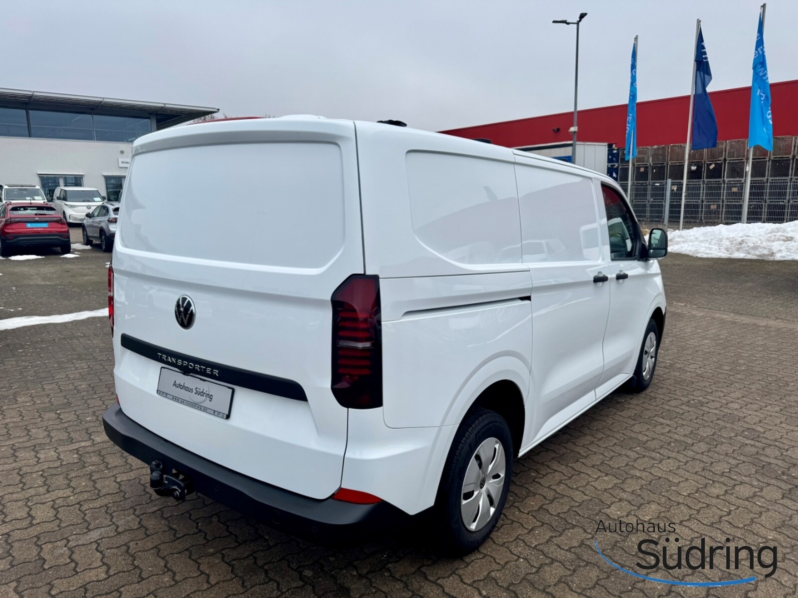 Volkswagen Transporter Kasten kurzer Radstand – Bild 3