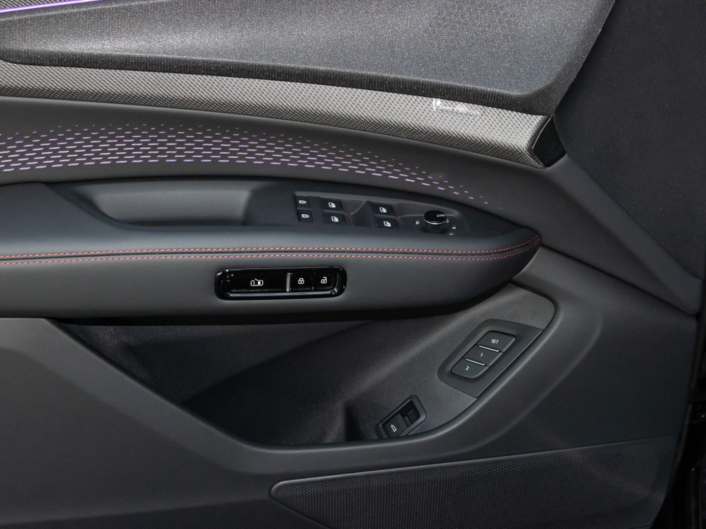Bild über Audi Q7 SUV TDI quattro 220 kW tiptronic - für weitere Informationen kontaktieren Sie den Audi Partner