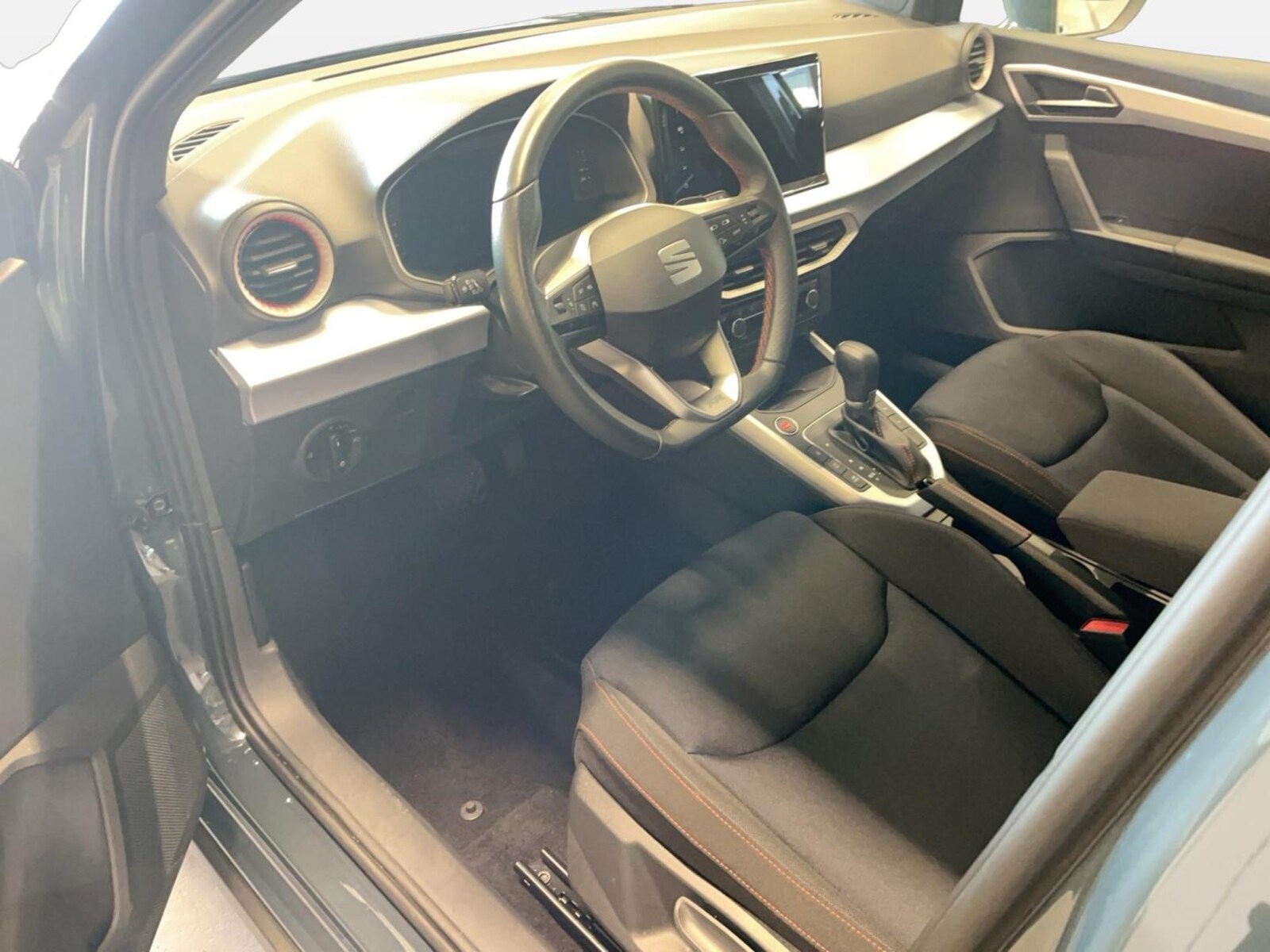 SEAT Arona – Bild 8