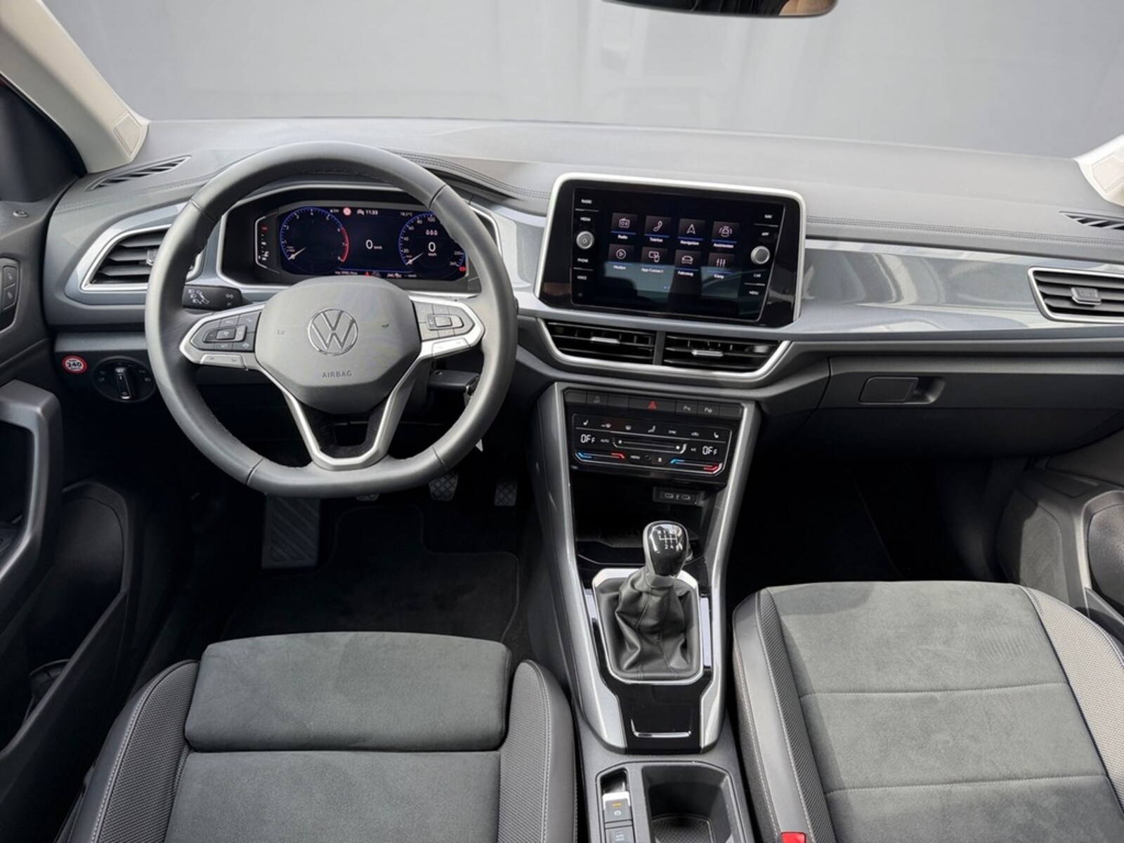 Volkswagen T-Roc – Bild 8
