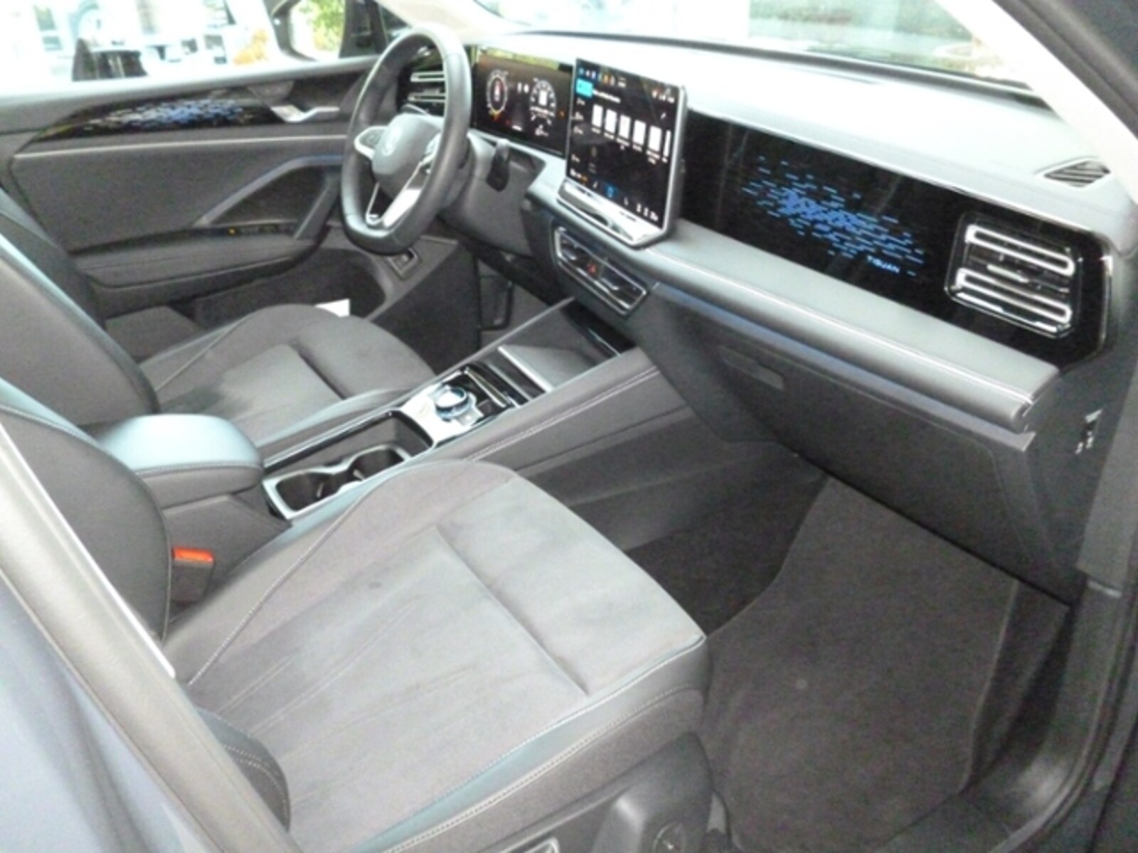 Volkswagen Tiguan – Bild 11