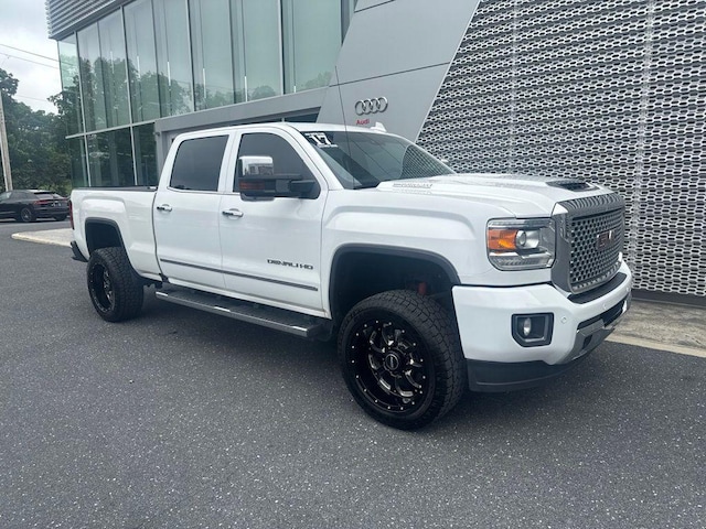 2017 GMC Sierra