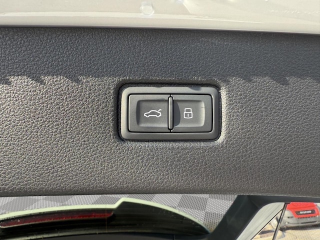 2026 Audi SQ7 Premium Plus - Photo 23