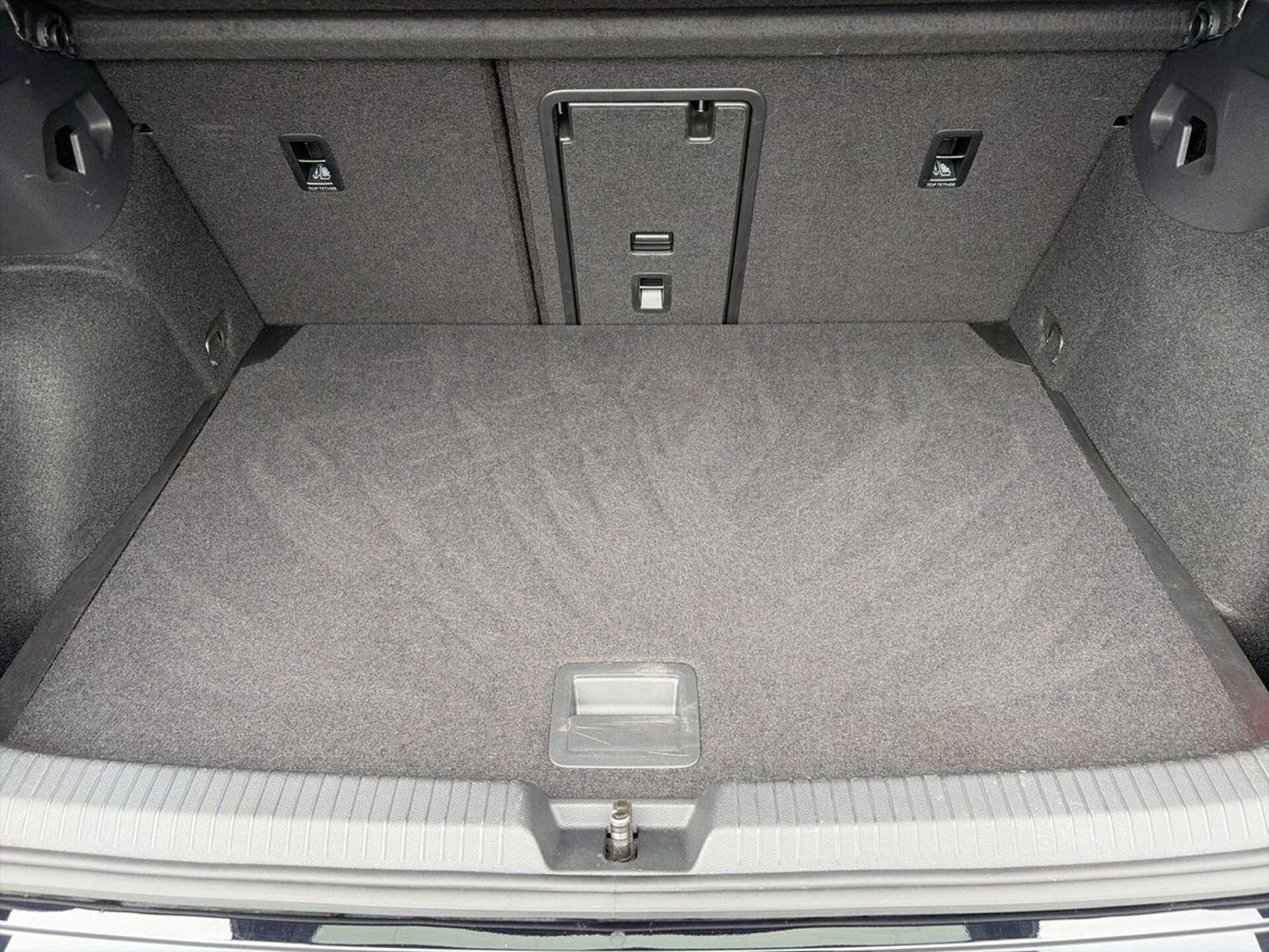 Volkswagen Golf Active