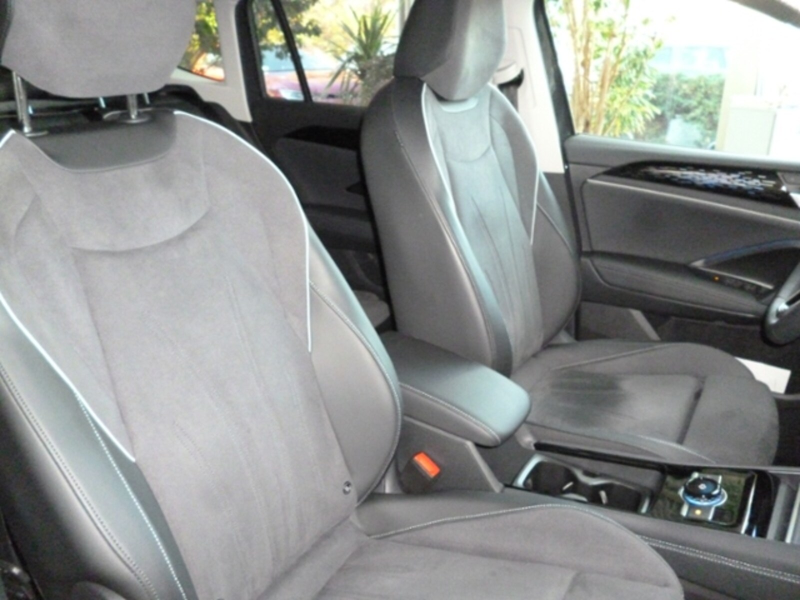 Volkswagen Tiguan – Bild 12