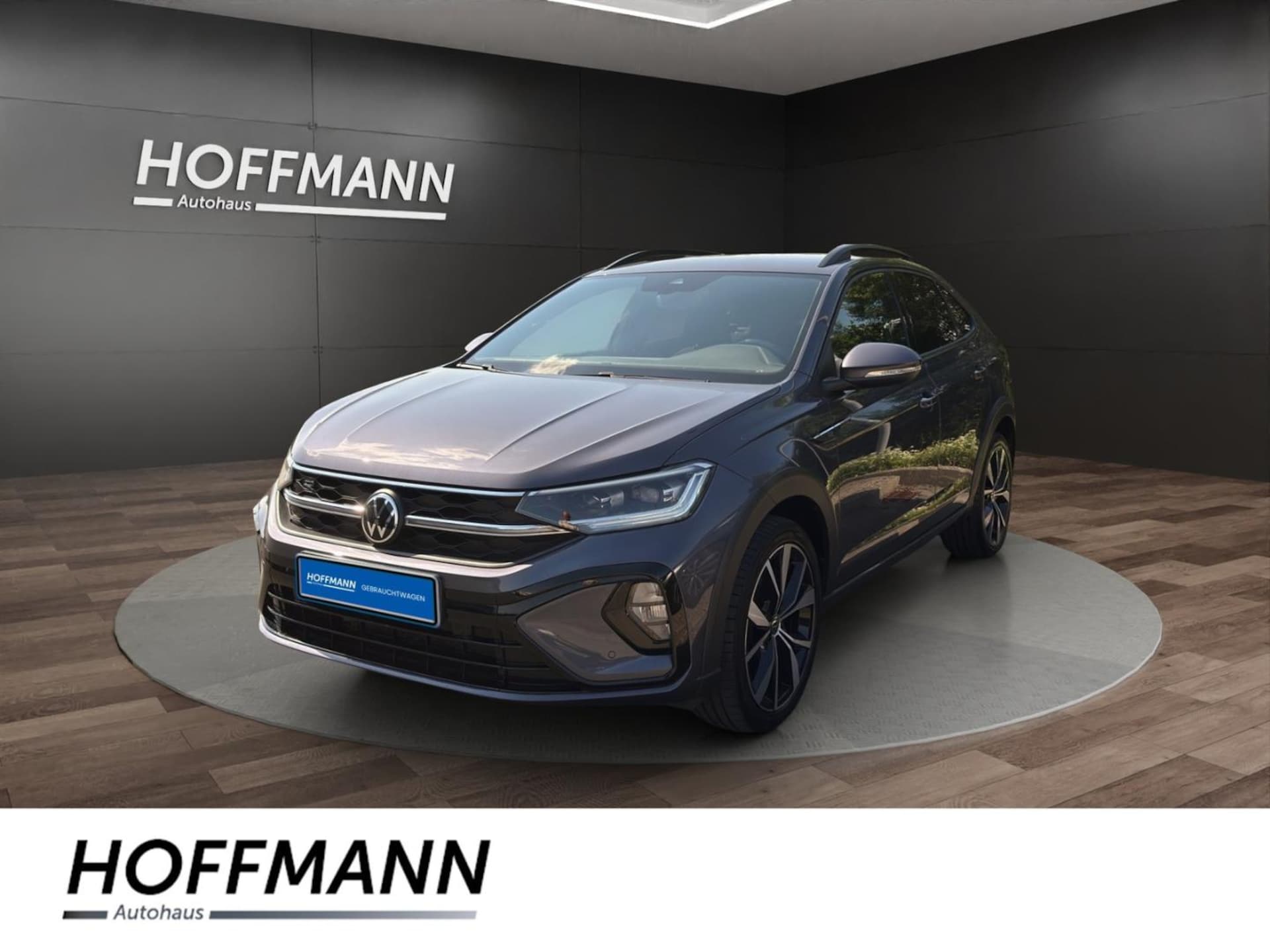 Volkswagen Taigo 2022 — Taigo 1.5 TSI R-Line DSG Navi+RFK+Matrix+18"LM