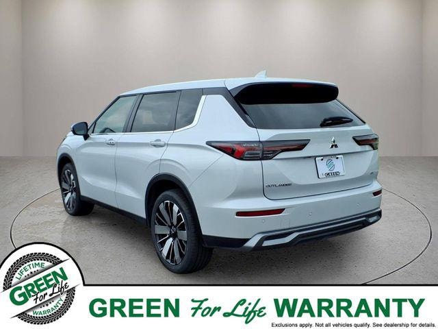 2025 Mitsubishi Outlander