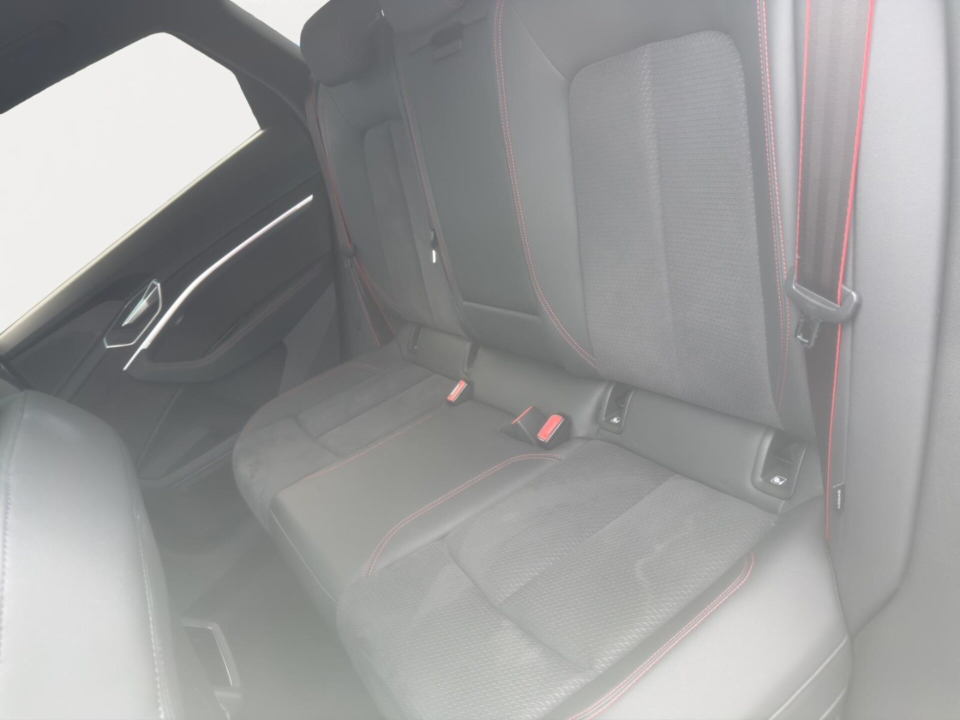 Audi Q8 e-tron S line